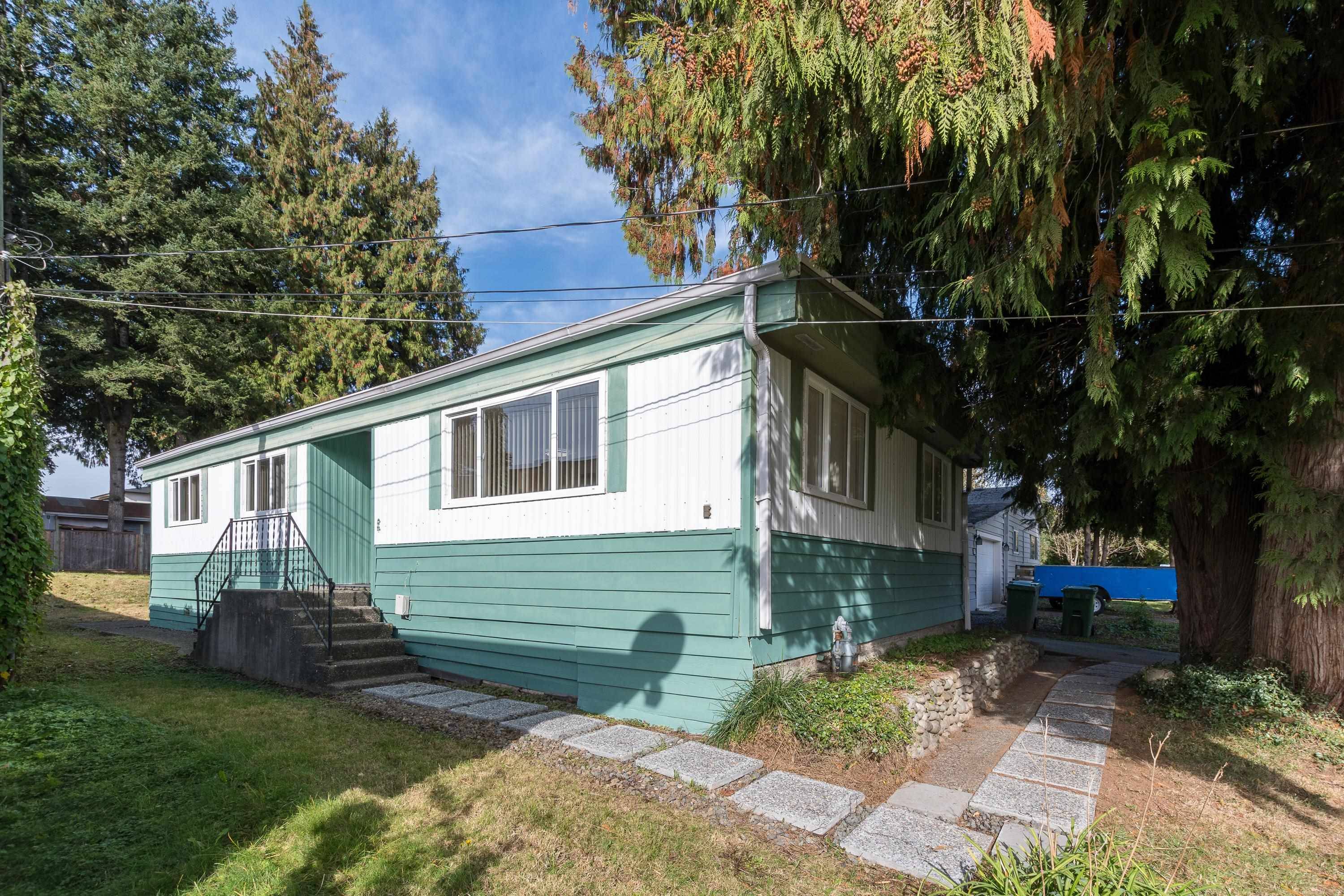 Abbotsford, BC V2T 6A8,2161 Oakridge CRES