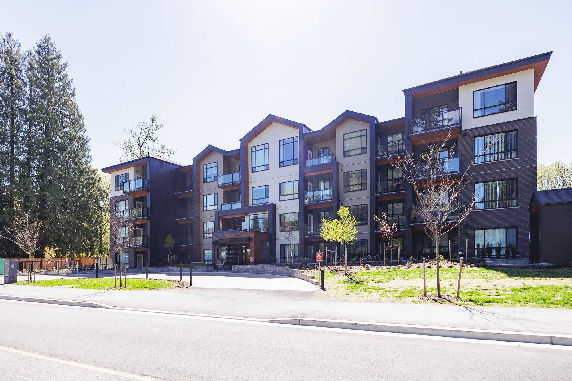 Mission, BC V2V 0K5,32690 14 AVE #307