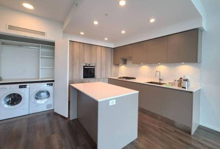 Burnaby, BC V3J 0M1,3809 Evergreen PL #2802