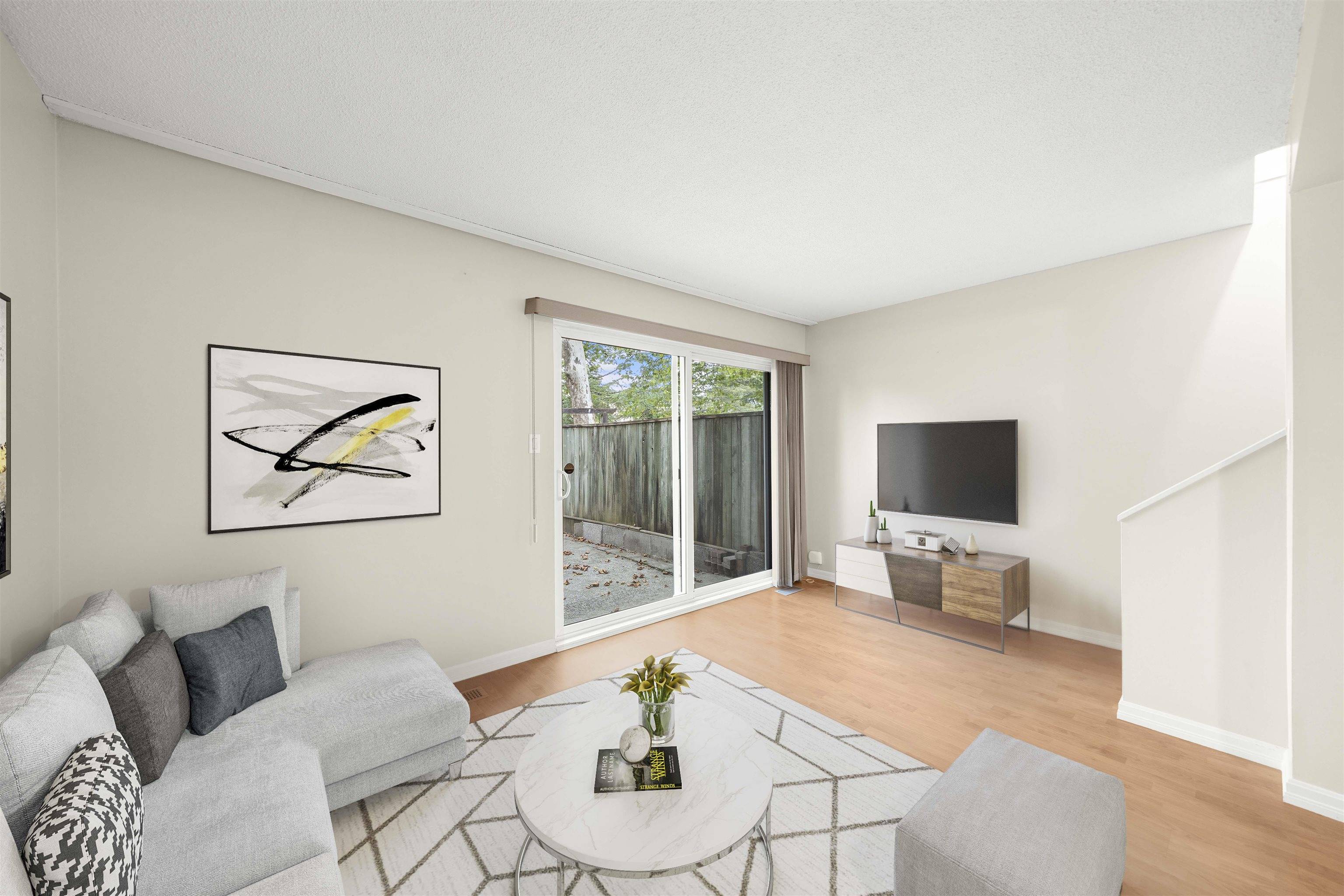 Vancouver, BC V5S 3N9,6810 Arlington ST