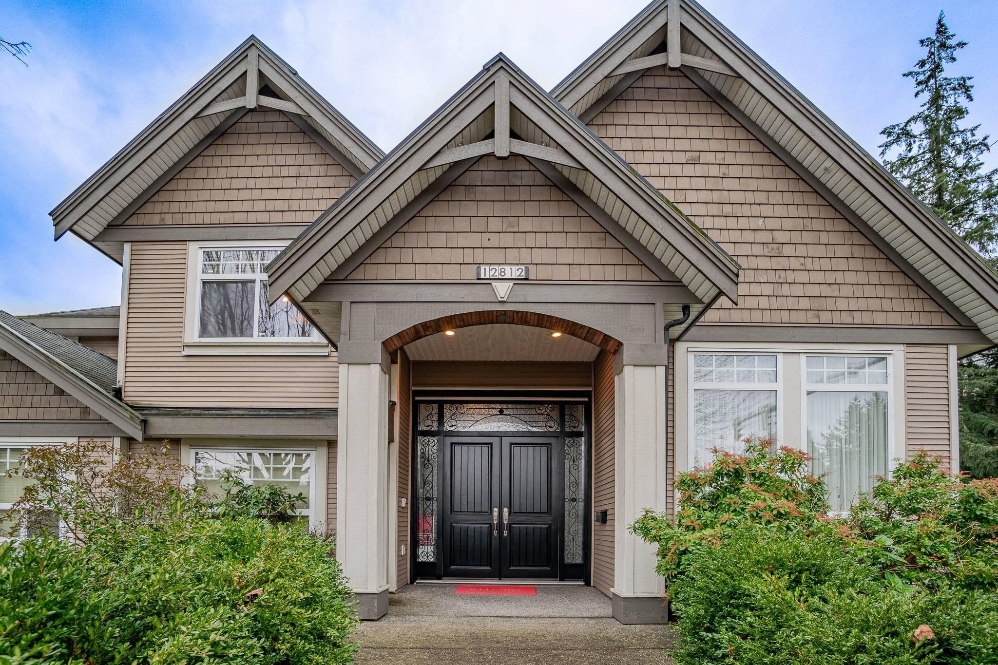 Surrey, BC V3W 1X5,12812 64 AVE