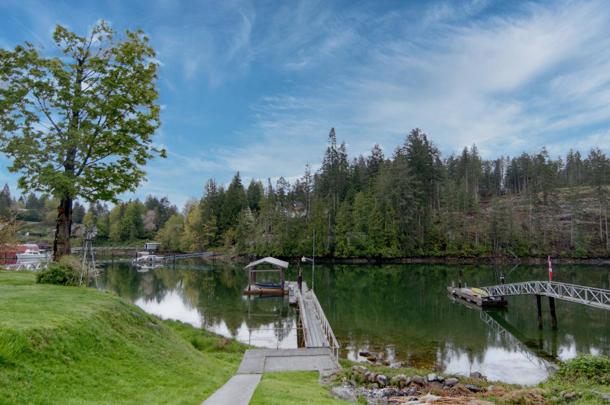 Madeira Park, BC V0N 2H1,4618 Gerrans Bay RD