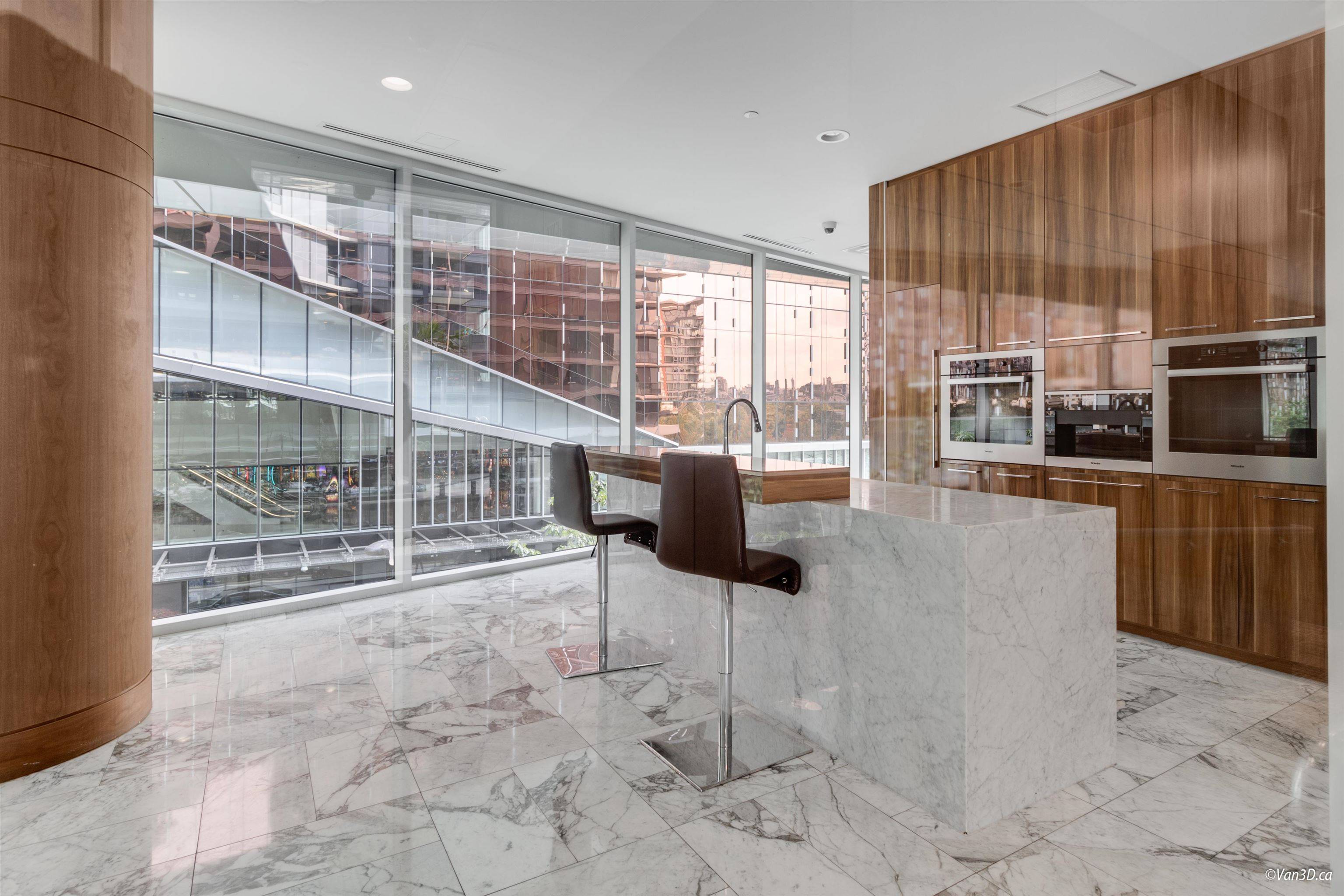 Vancouver, BC V6B 0P4,68 Smithe ST #1920