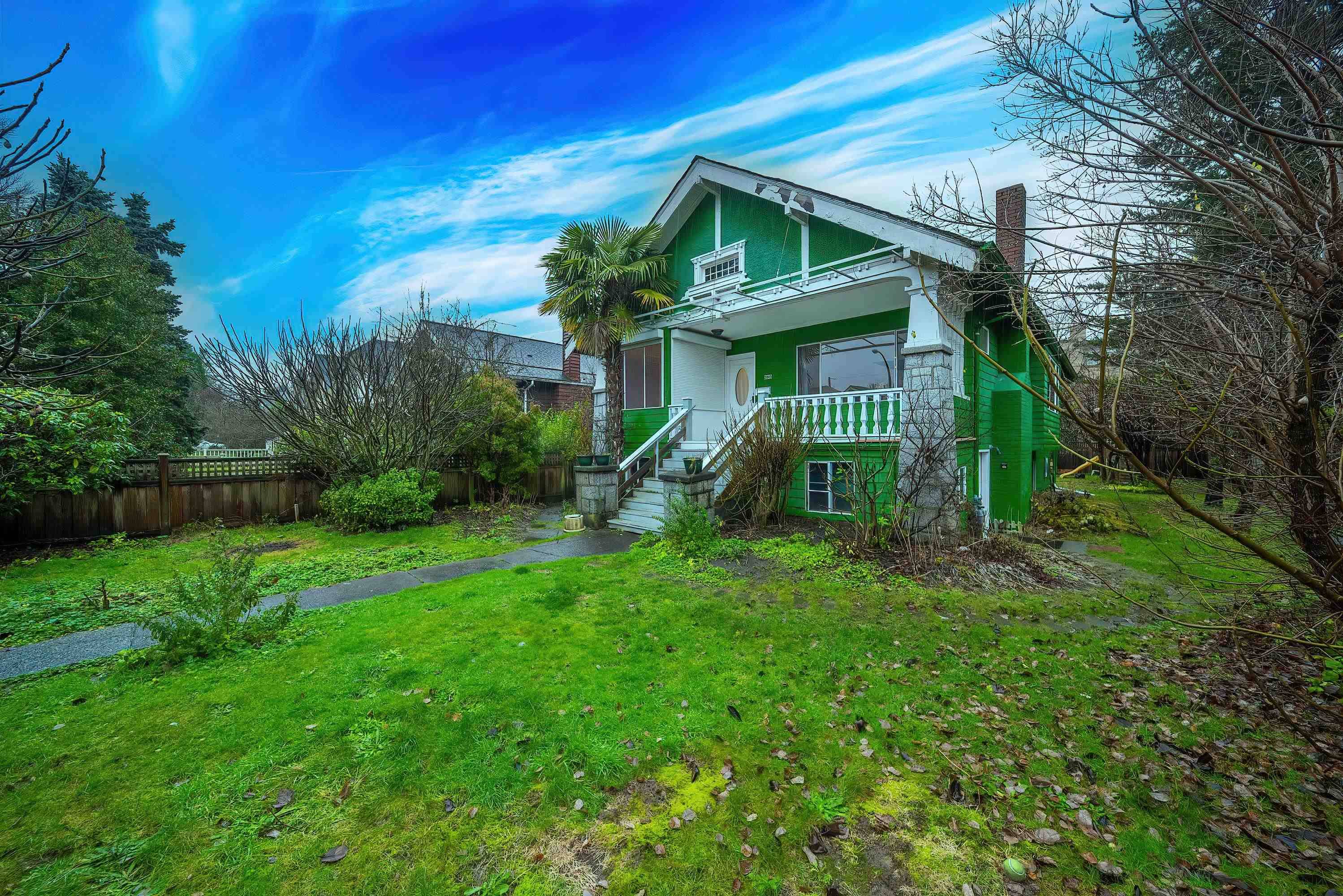 Vancouver, BC V6K 1T8,3045 W 5th AVE
