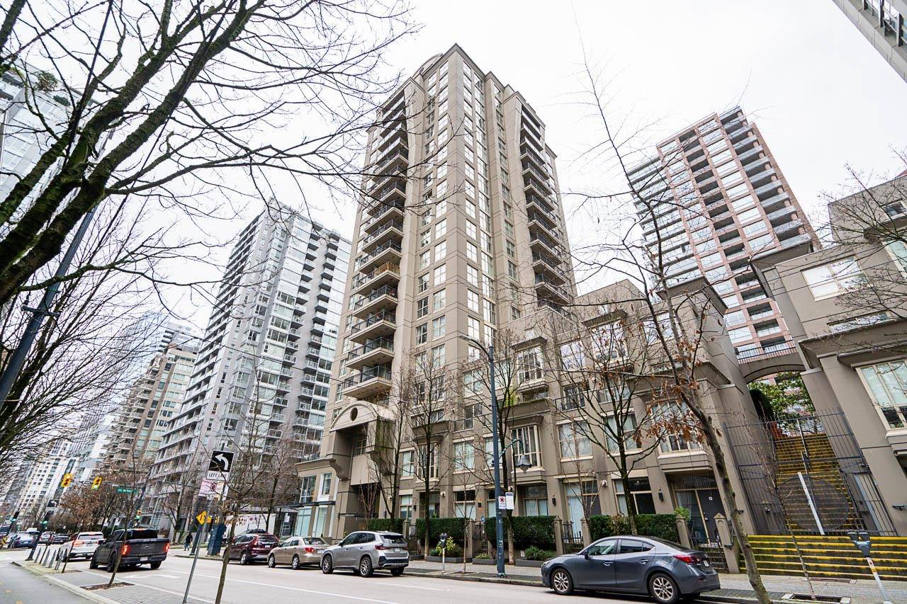 Vancouver, BC V6B 6R6,989 Richards ST #1505