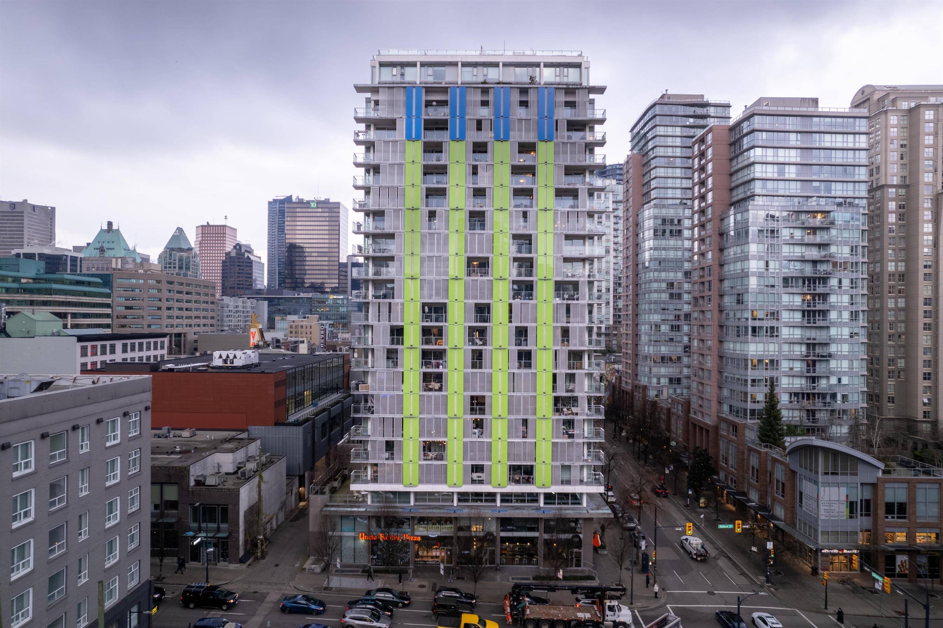Vancouver, BC V6B 0M5,999 Seymour ST #1004