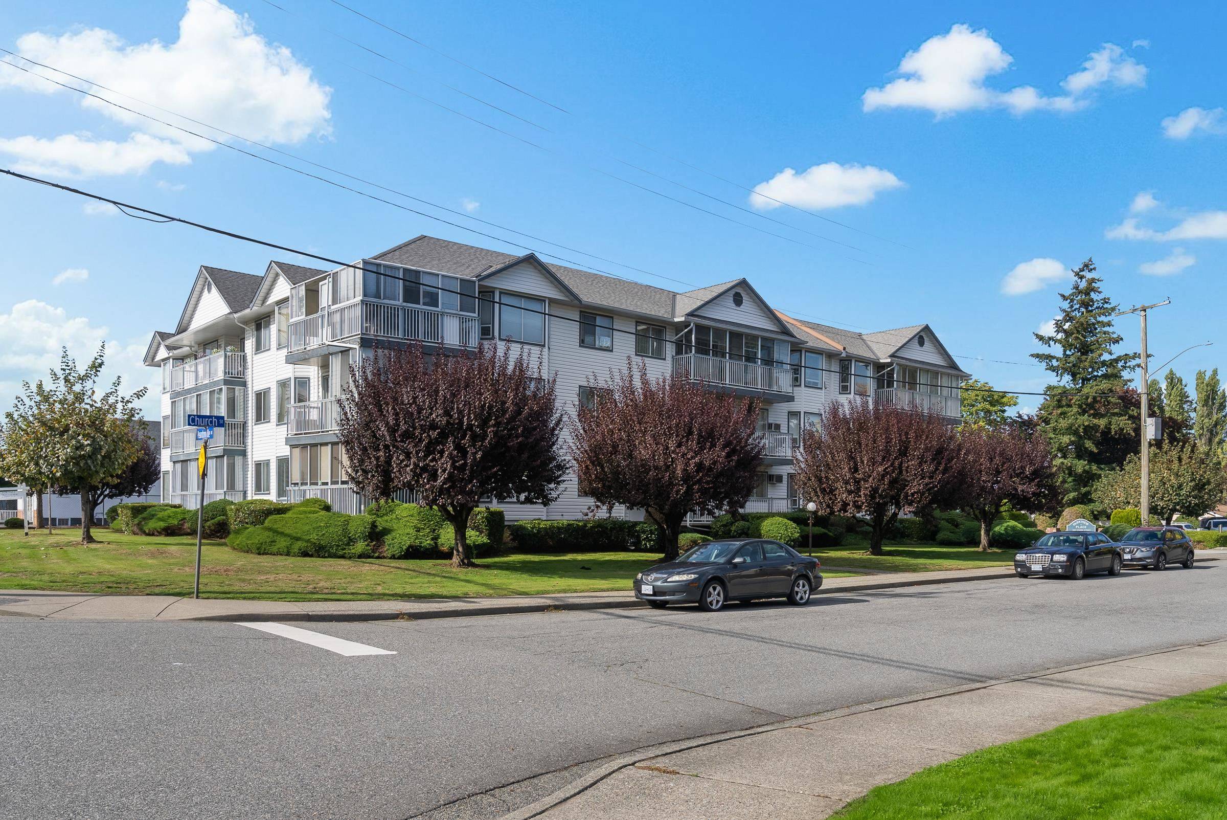 Abbotsford, BC V2T 3J8,2425 Church ST #205