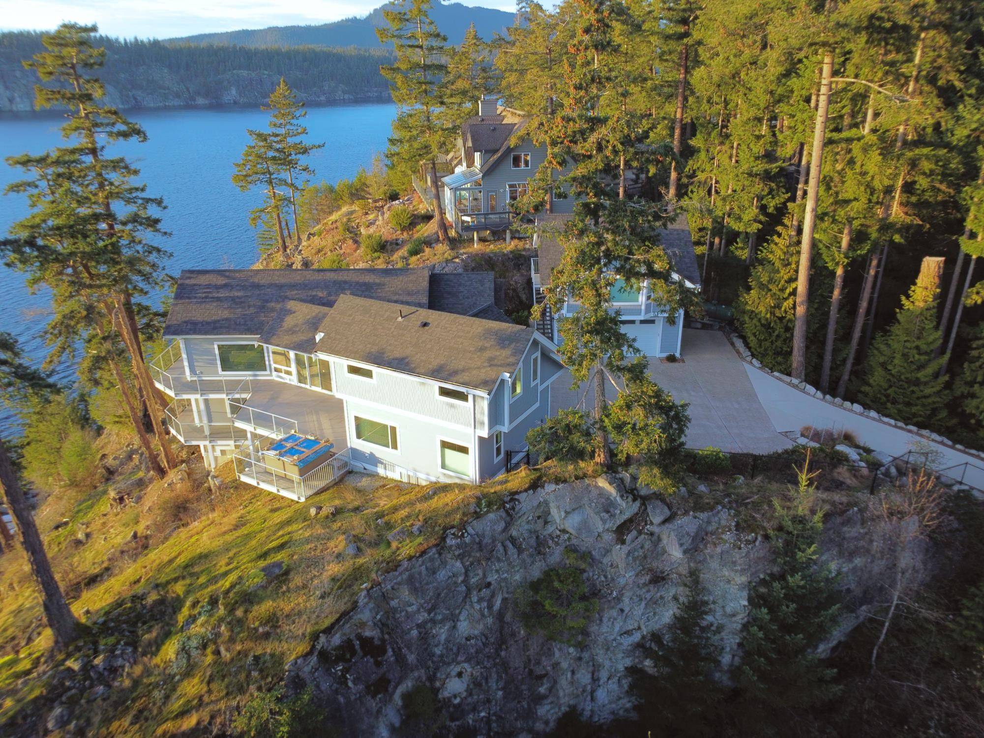 Garden Bay, BC V0N 1S1,4177 Packalen BLVD