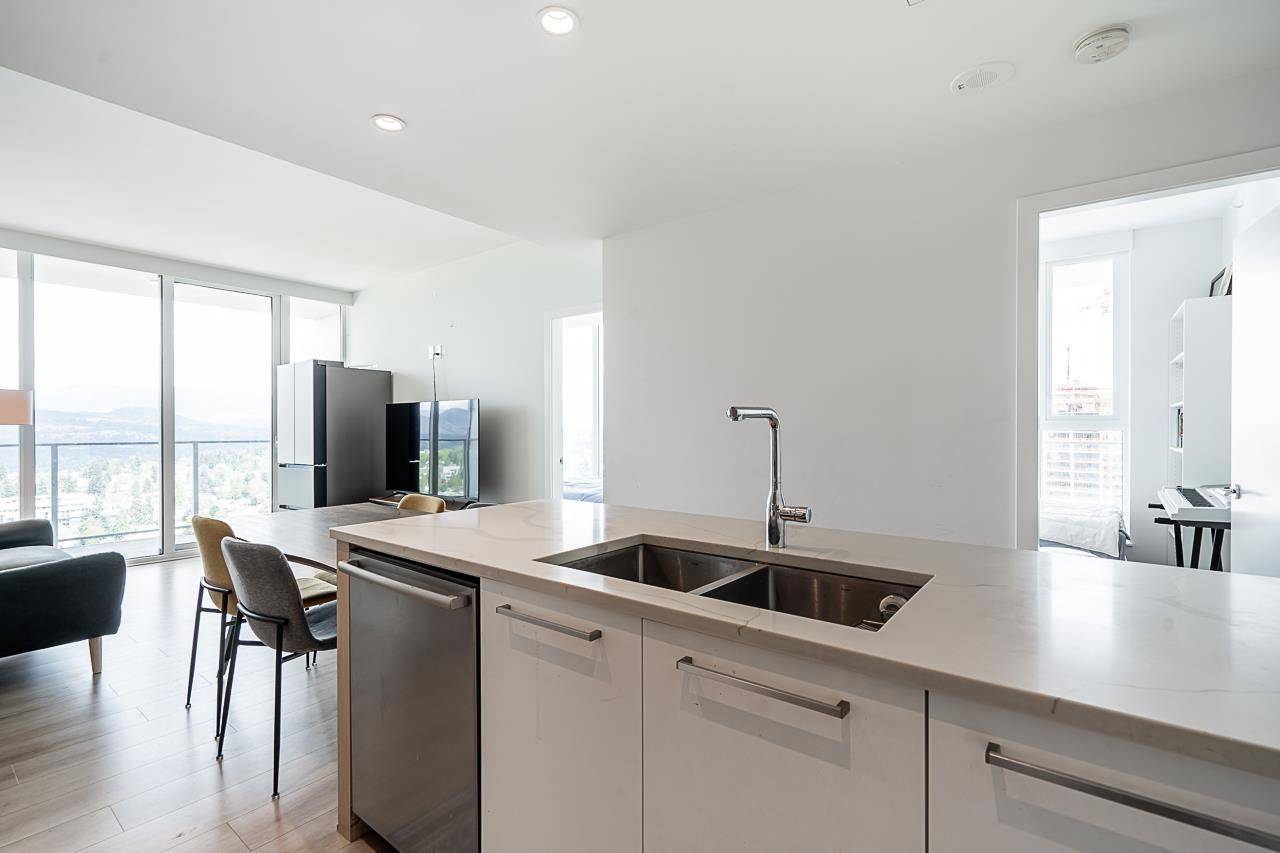 Coquitlam, BC V3J 0K7,567 Clarke RD #3205