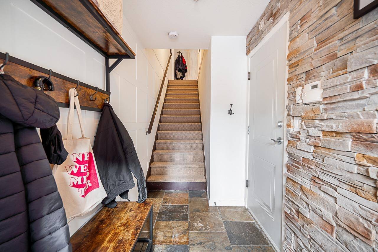 New Westminster, BC V3L 0A7,245 Francis WAY #19