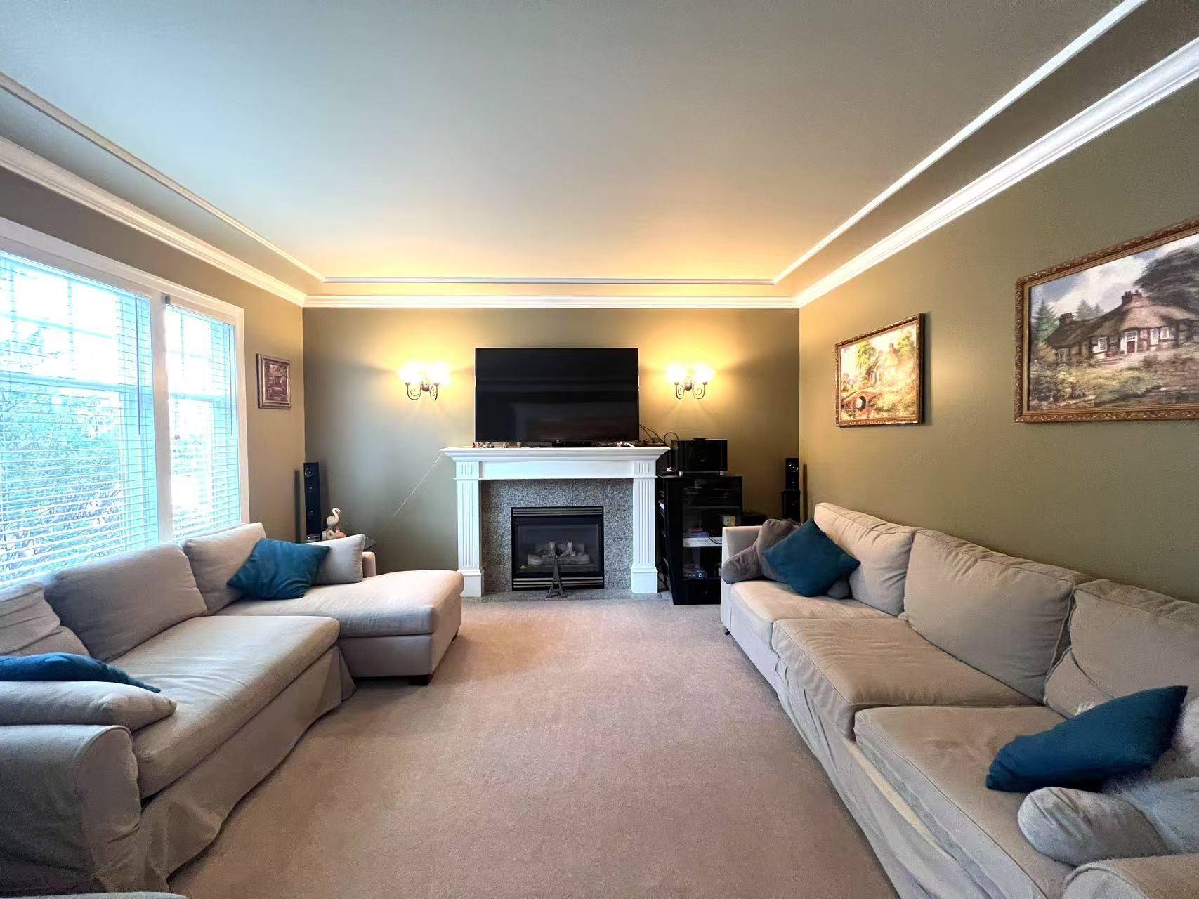 Surrey, BC V3S 0H7,3702 156a ST