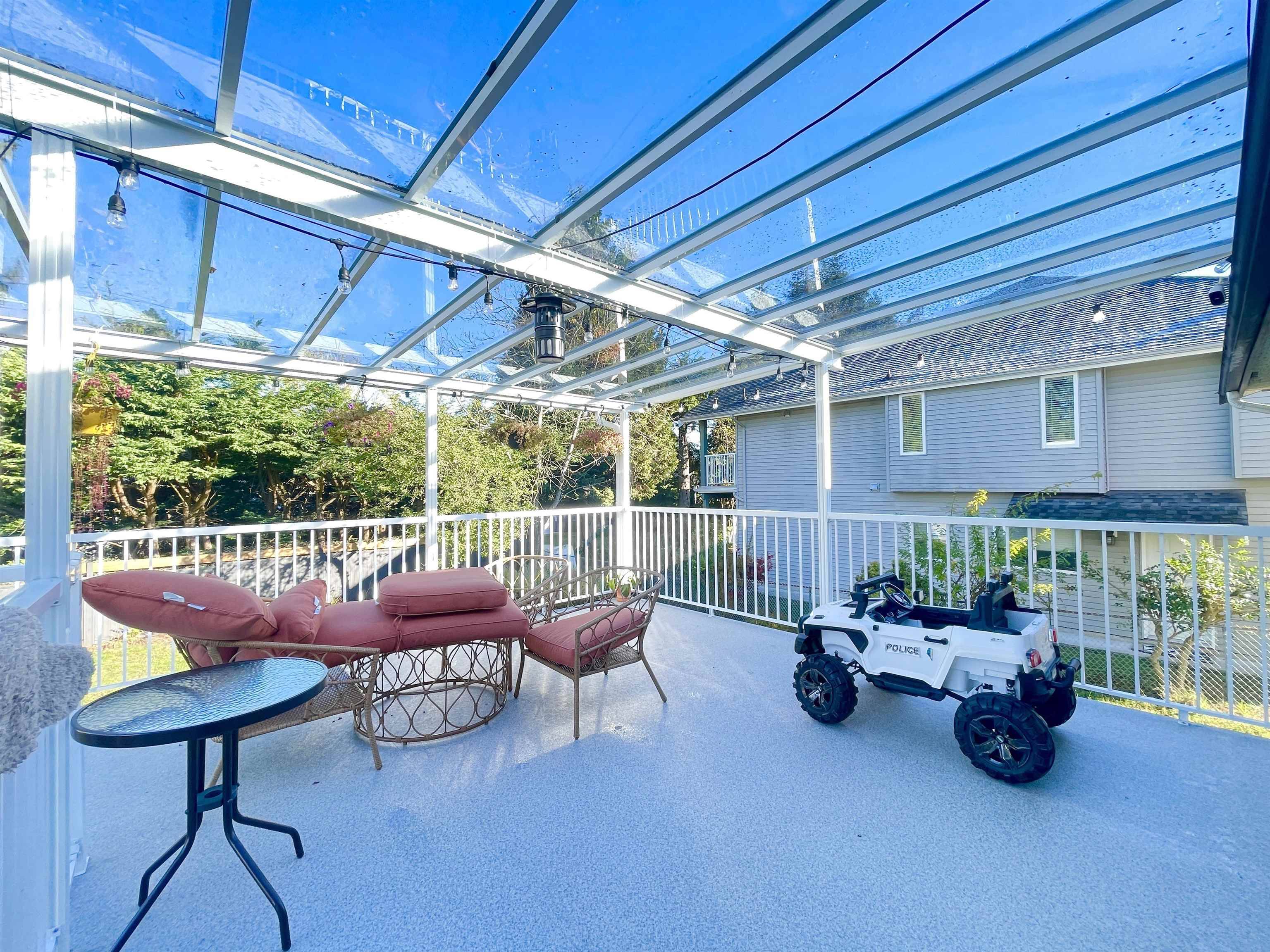 Coquitlam, BC V3J 3P7,1621 Como Lake AVE