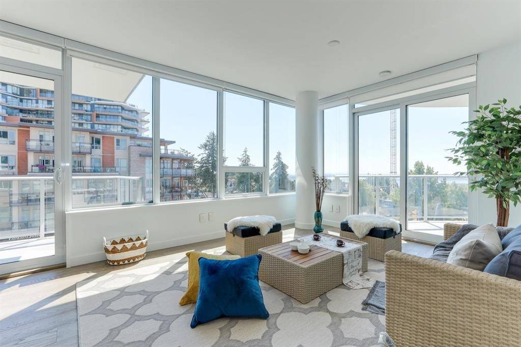 White Rock, BC V4B 3Z4,1441 Johnston RD #407