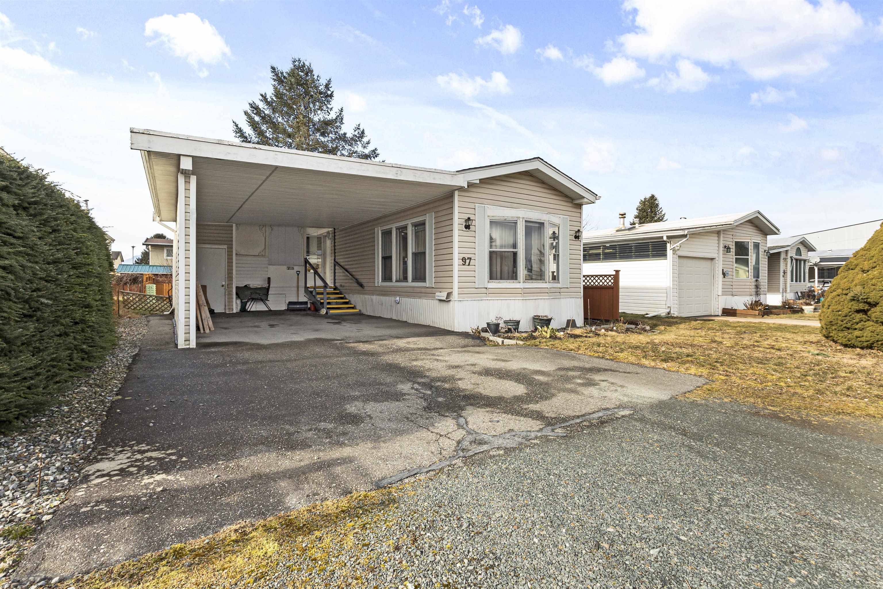 Chilliwack, BC V2R 1C5,6035 Vedder RD #97