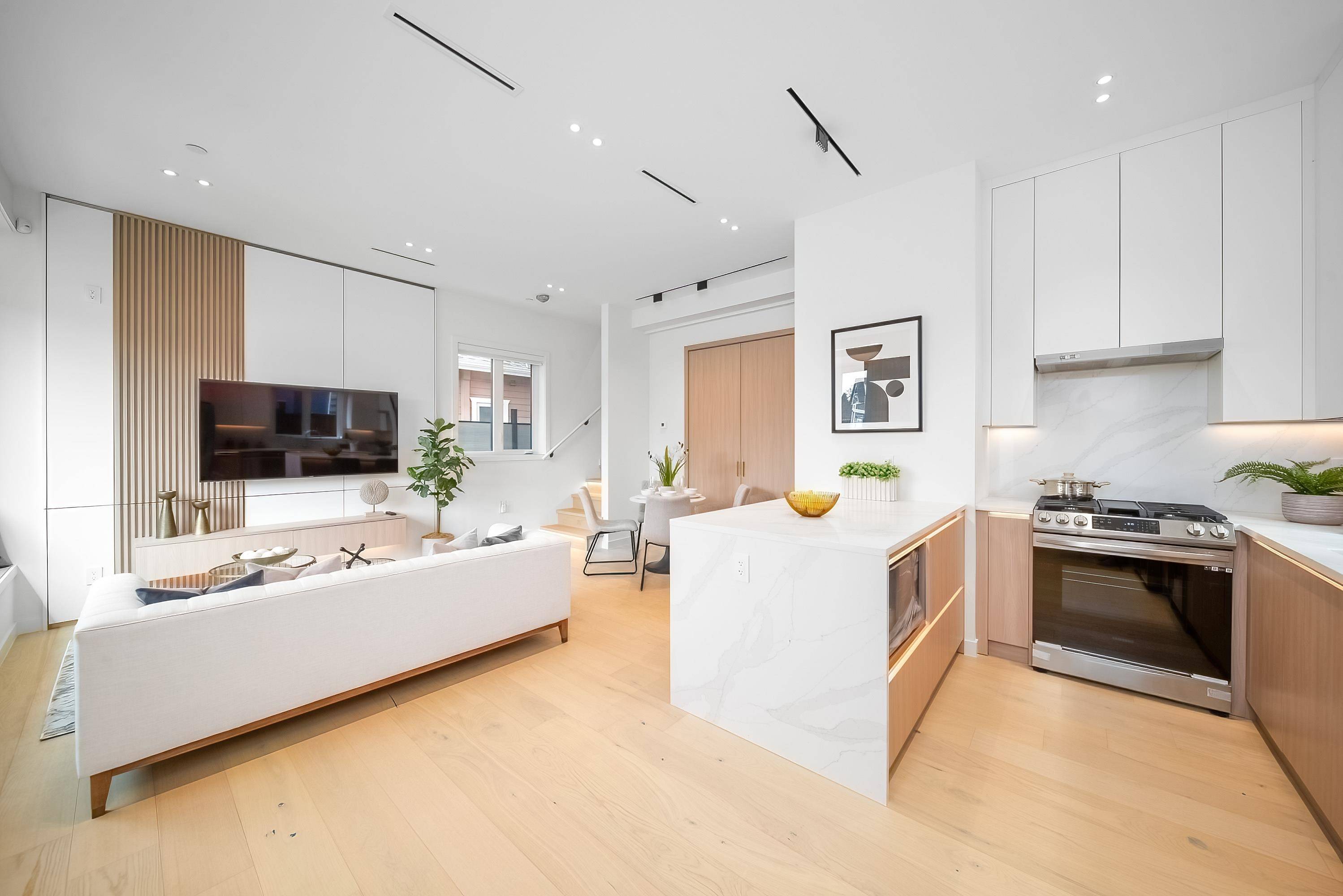 Vancouver, BC V5R 1W4,3227 E 29th AVE