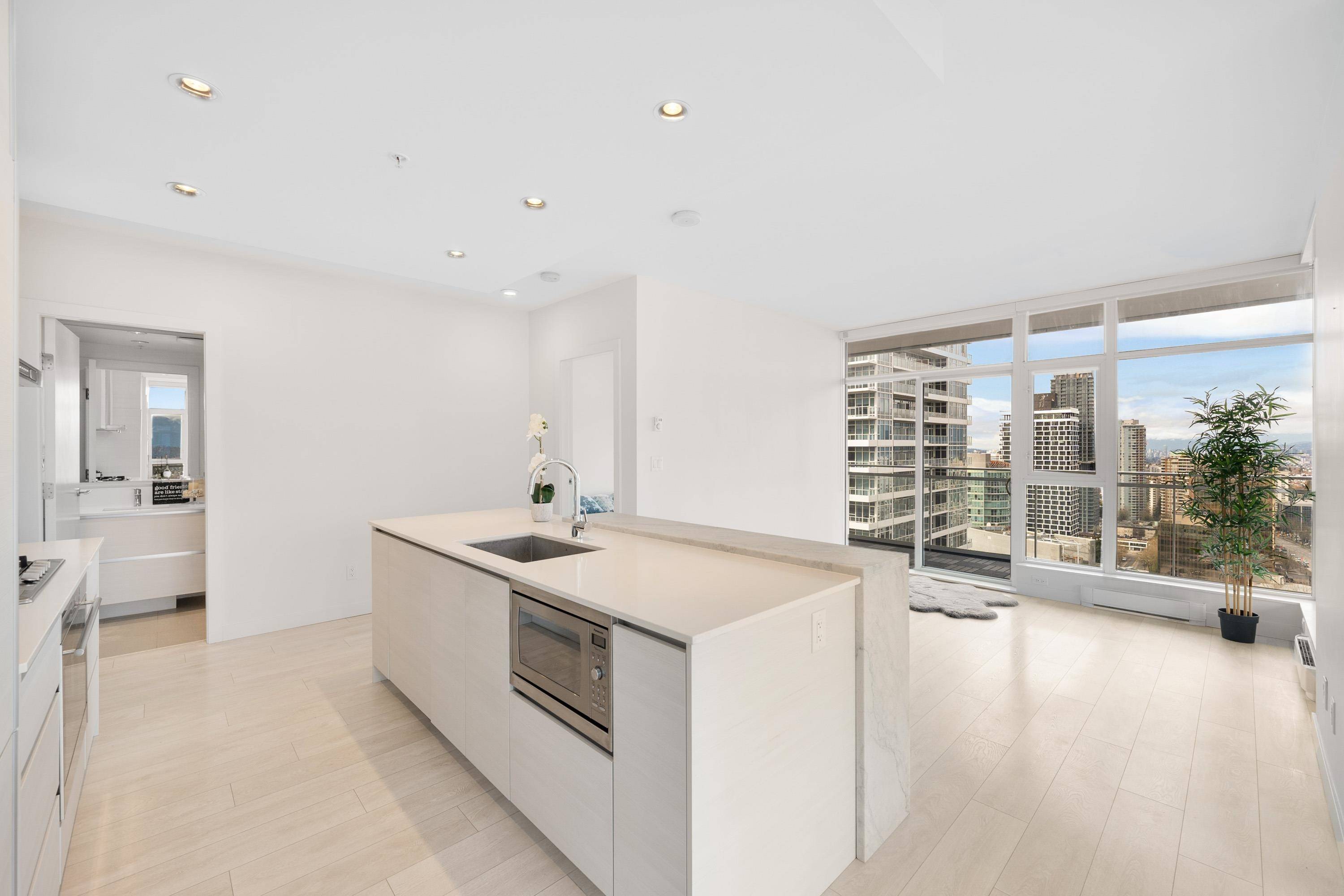 Burnaby, BC V5H 0H3,4670 Assembly WAY #2908