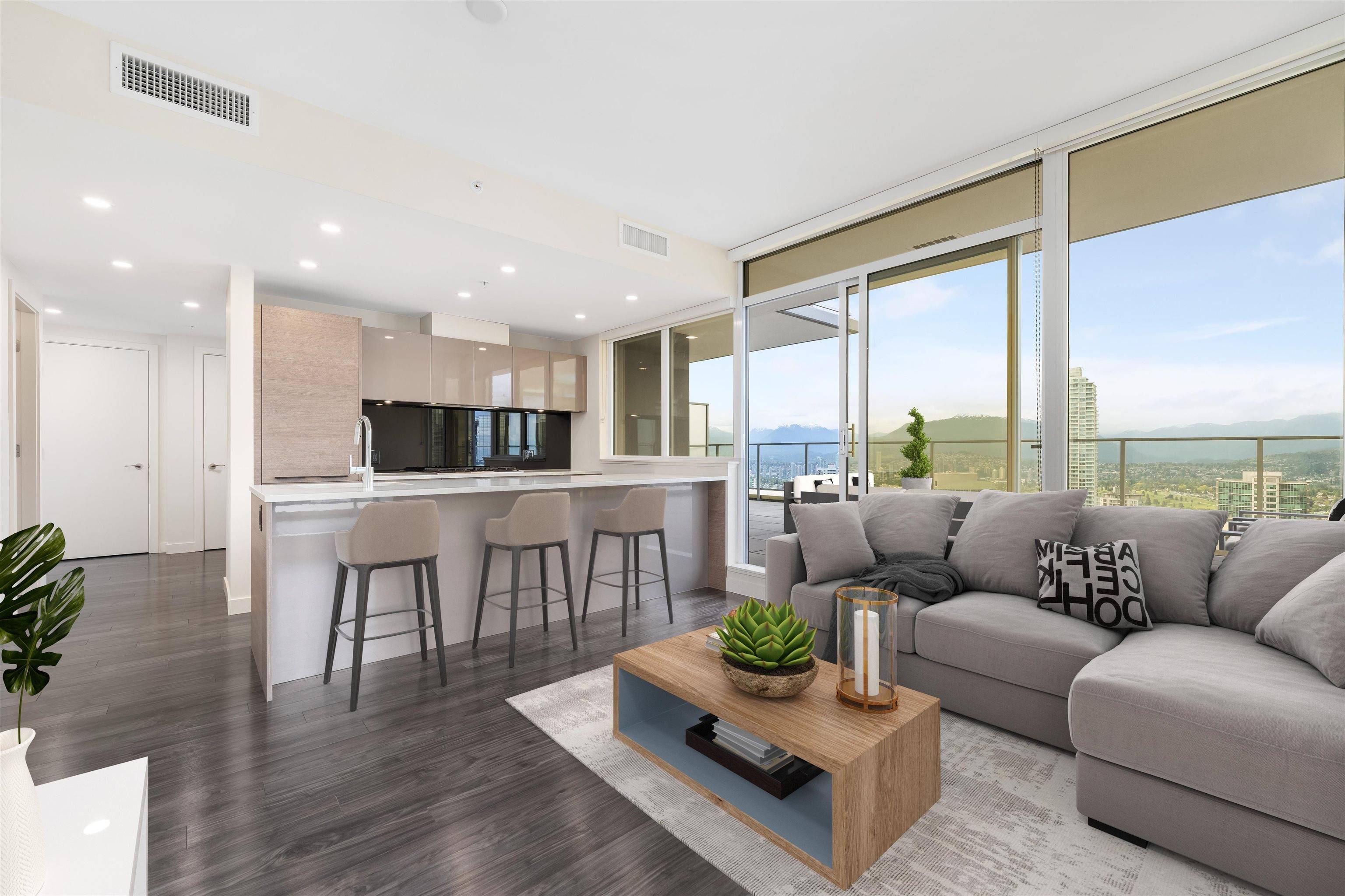 Burnaby, BC V5H 0H8,6383 Mckay AVE #2601