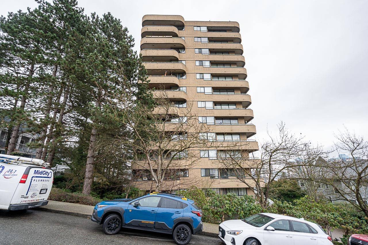 New Westminster, BC V3M 6B2,1026 Queens AVE #805