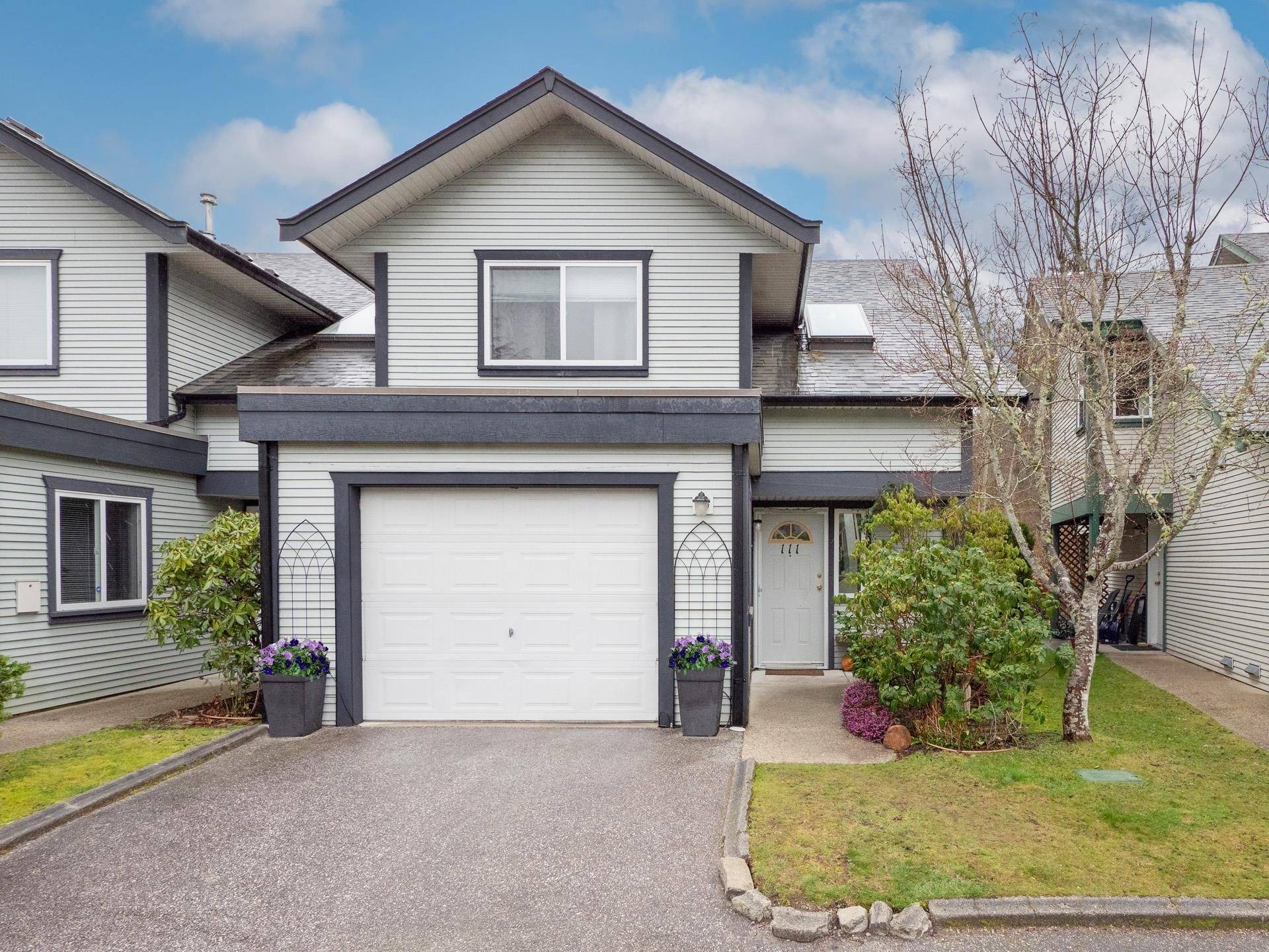 Sechelt, BC V7Z 0J5,5711 Ebbtide ST #111