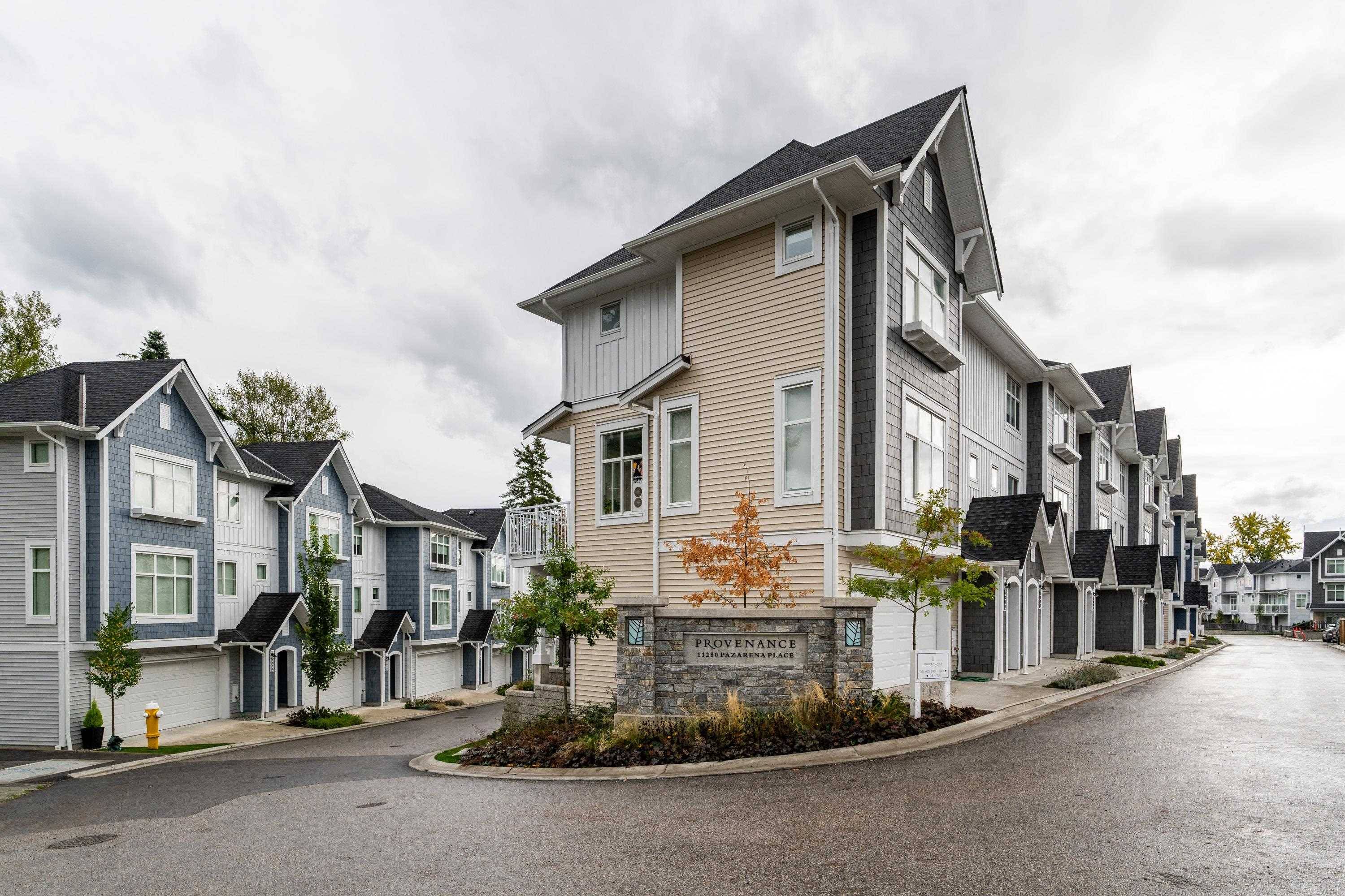 Maple Ridge, BC V2X 4K9,11280 Pazarena PL #1014