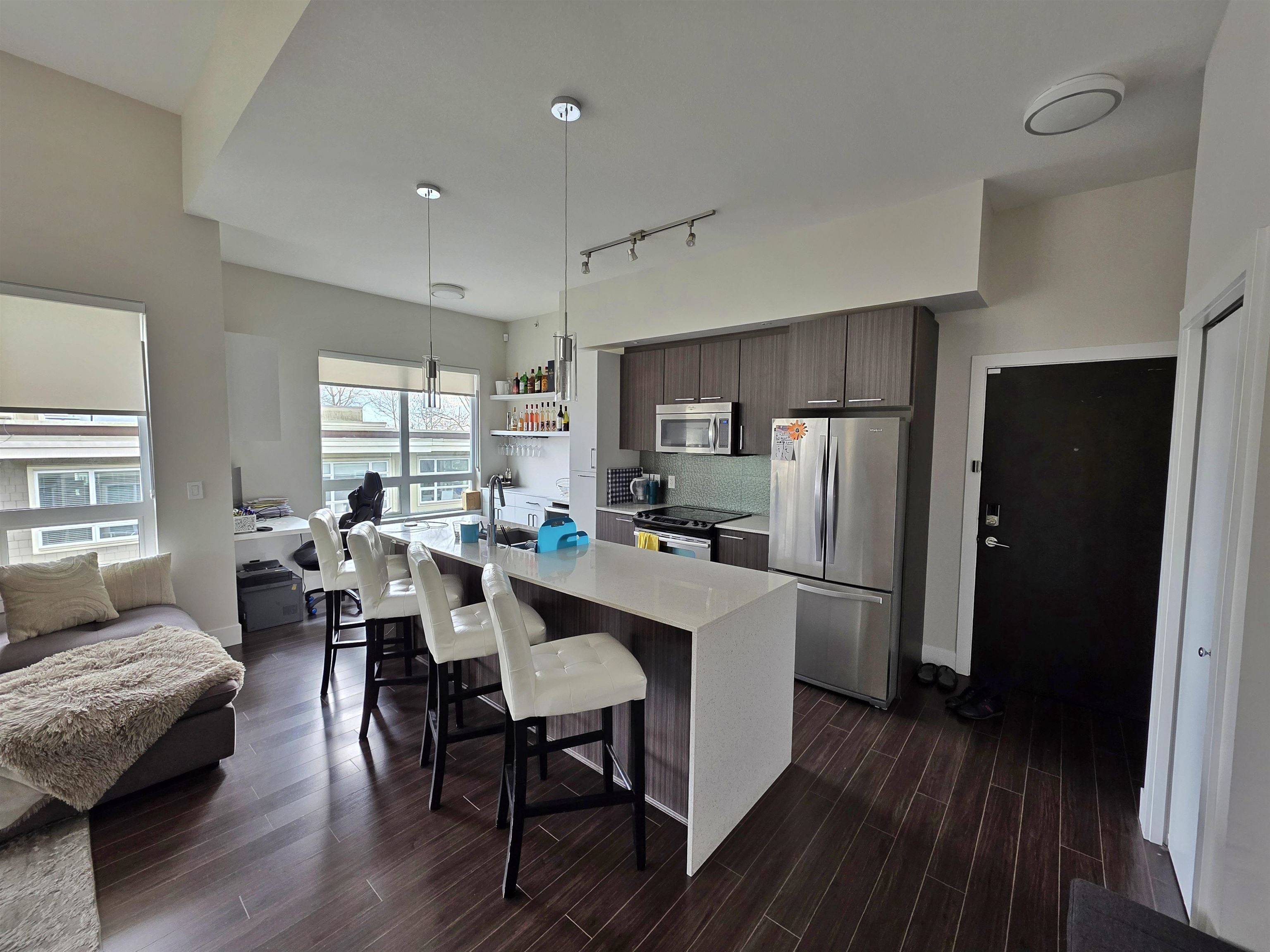 Langley, BC V2Y 0L4,20211 66 AVE #C421