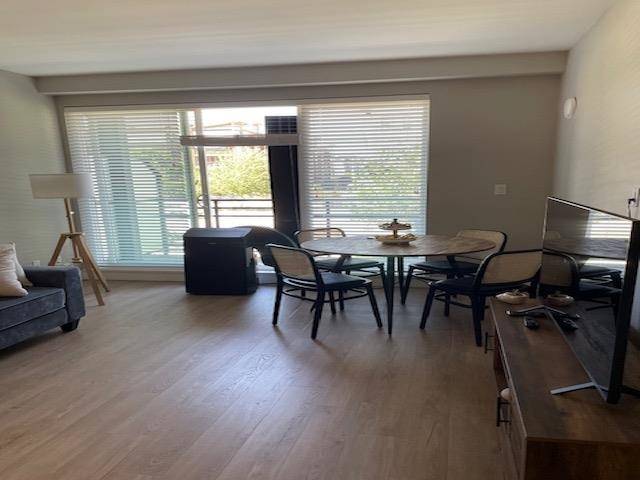 Langley, BC V2Y 3M1,20838 78b AVE #A-209