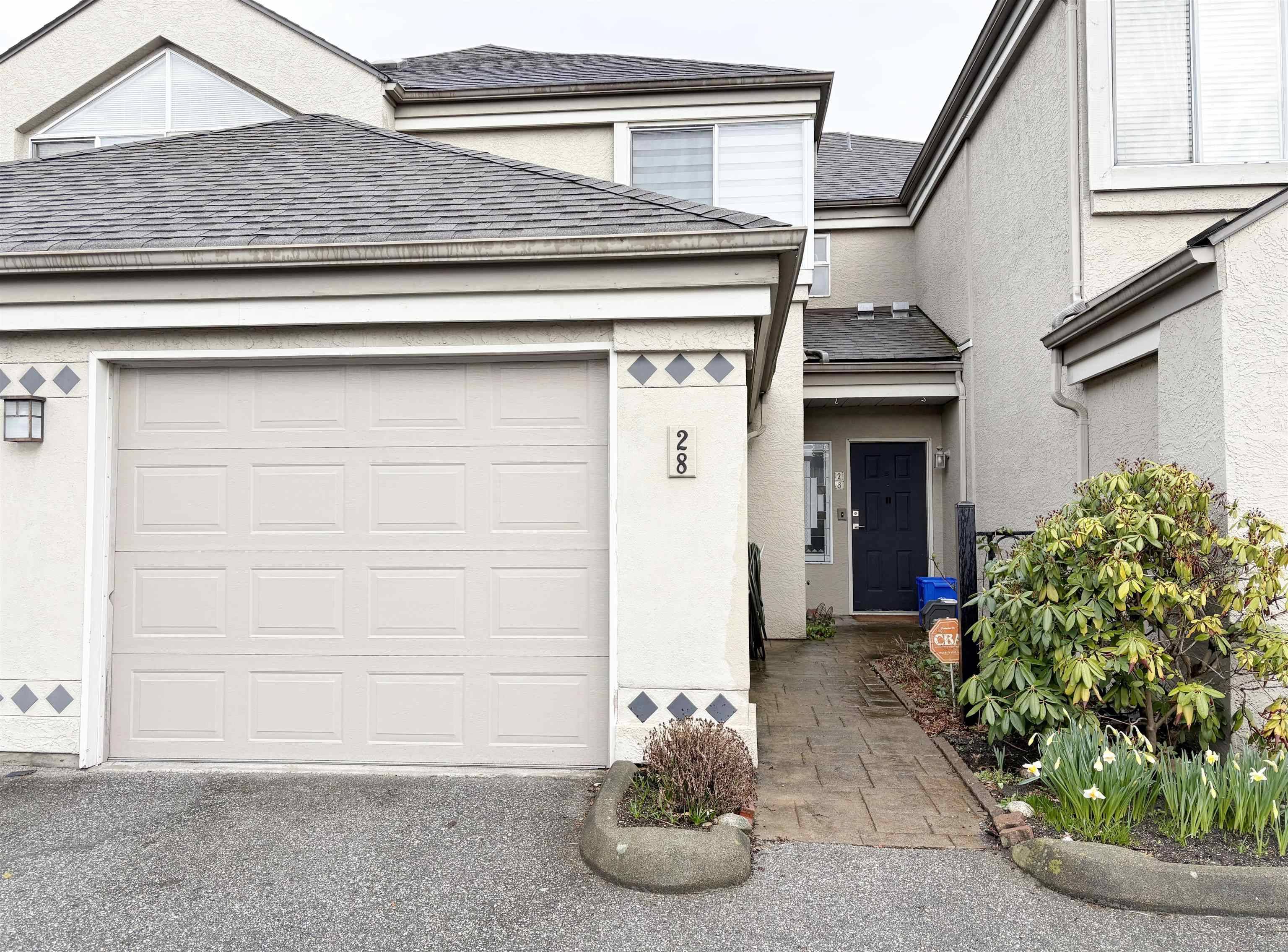Richmond, BC V6X 3S2,9800 Kilby DR #28