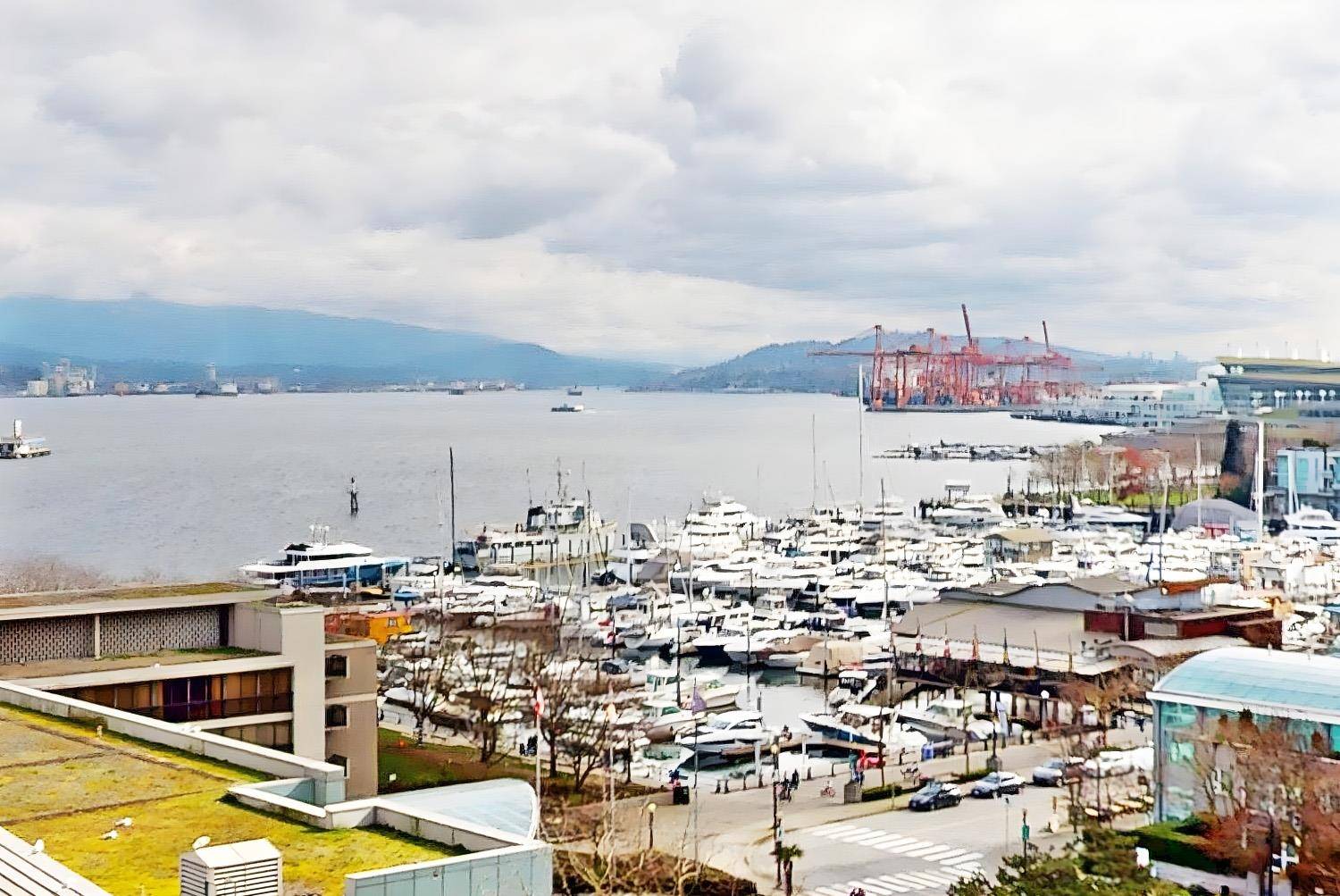 Vancouver, BC V6G 3K2,1650 Bayshore DR #1004