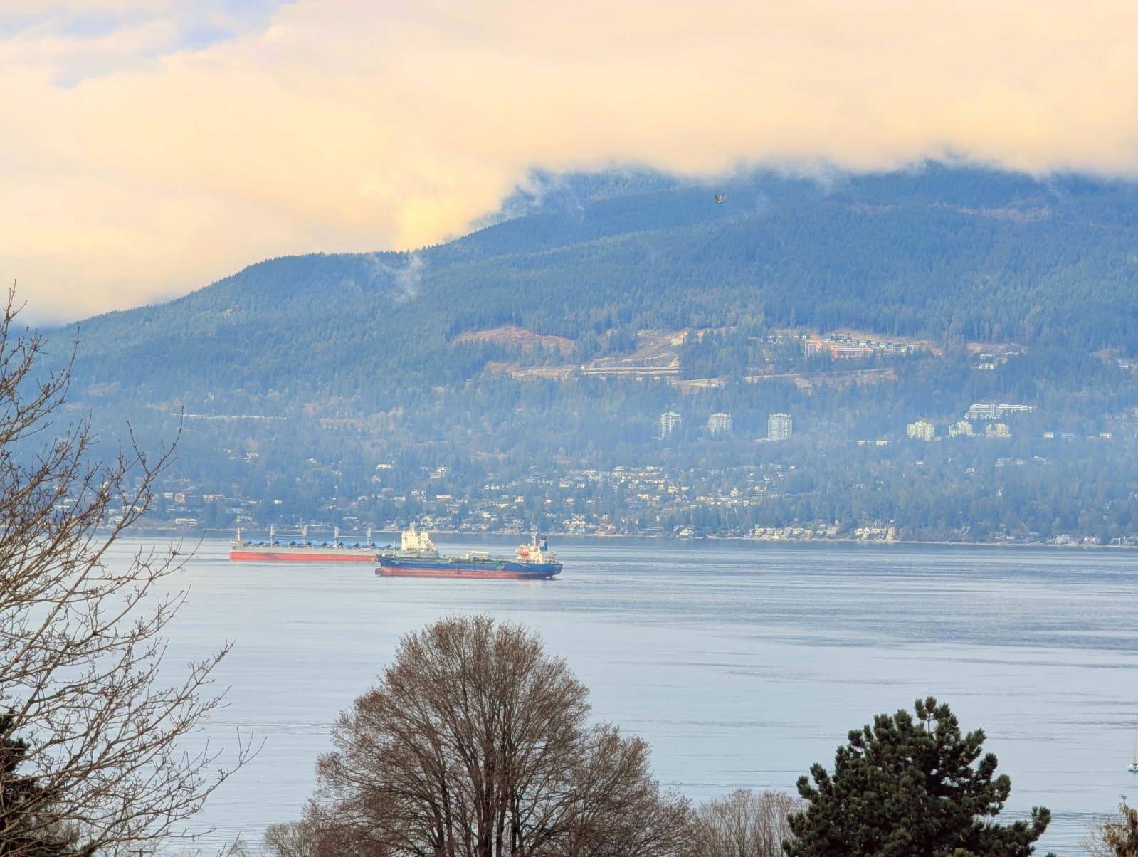 Vancouver, BC V6K 1J2,2370 W 2nd AVE #608