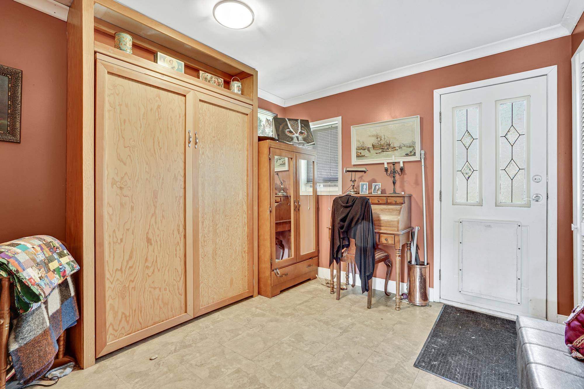 Yale, BC V0K 2S0,31256 Douglas ST
