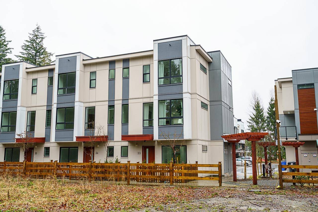 Surrey, BC V3W 3N9,13895 64 AVE #39