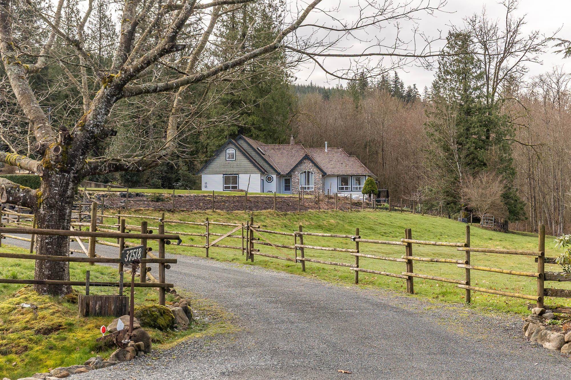 Abbotsford, BC V3G 2L3,37518 Carlyle RD