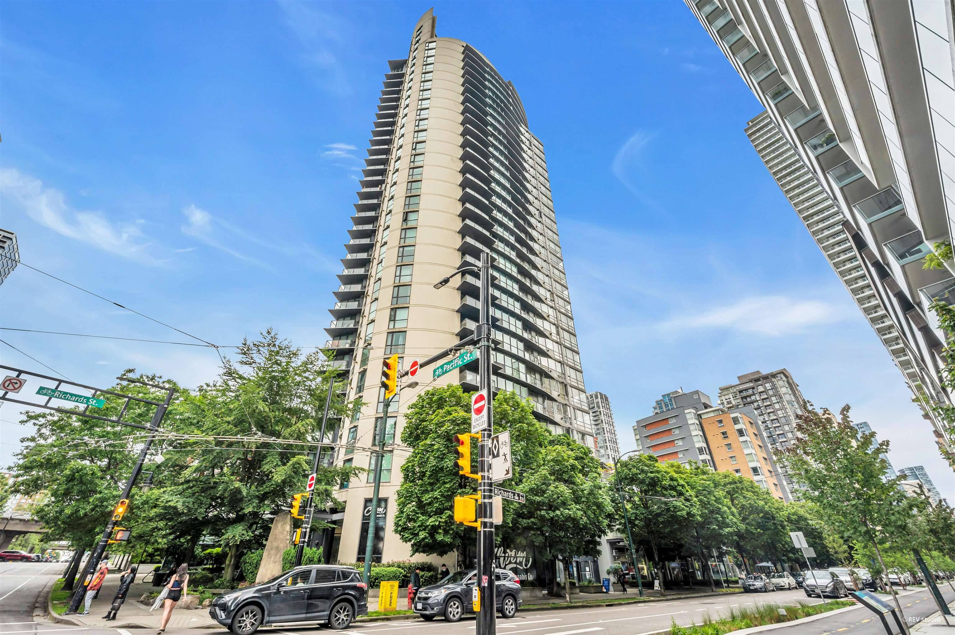 Vancouver, BC V6Z 2X6,501 Pacific ST #2801
