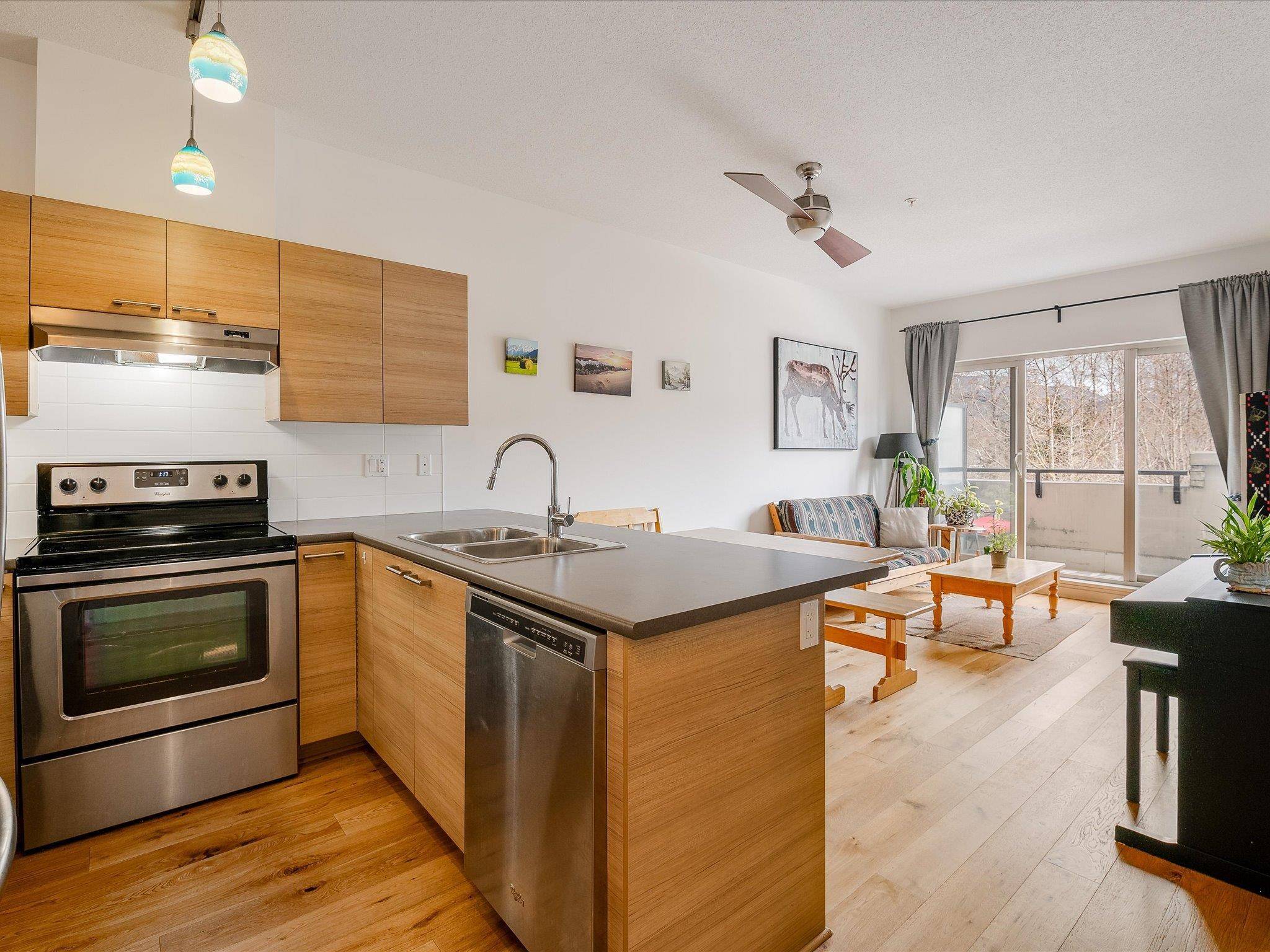 Pemberton, BC V0N 2L1,7445 Frontier ST #208