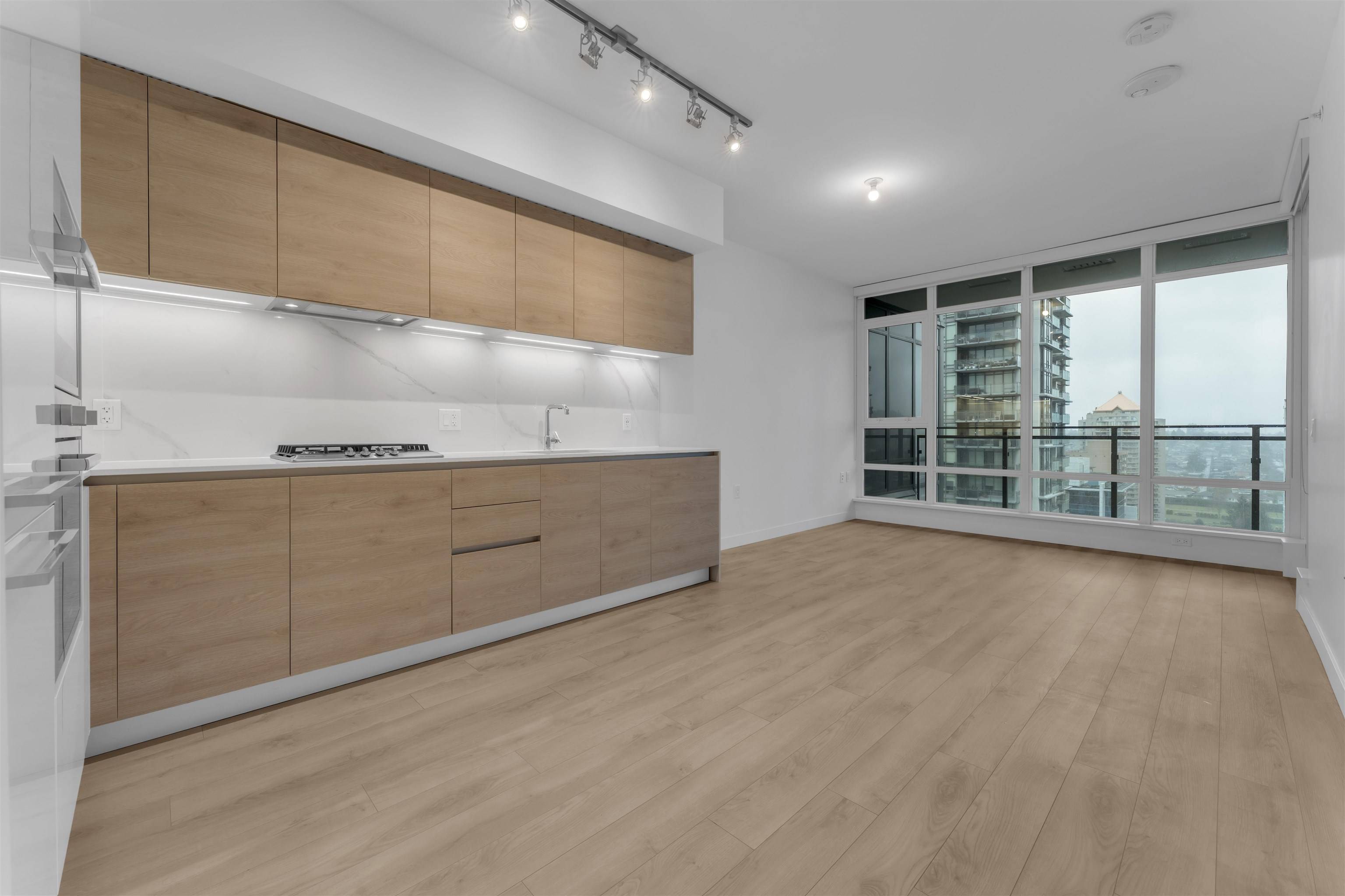 Burnaby, BC V5C 0M6,2085 Skyline CT #2203