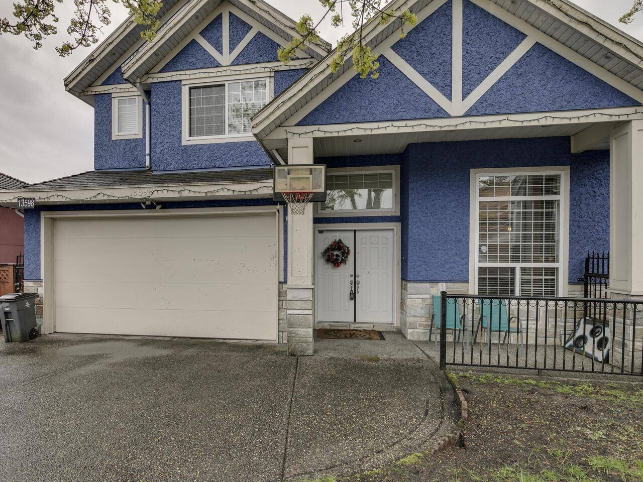 Surrey, BC V3V 8A6,13598 89 AVE