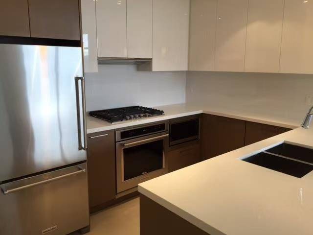 Coquitlam, BC V3B 0L9,3080 Lincoln AVE #1207