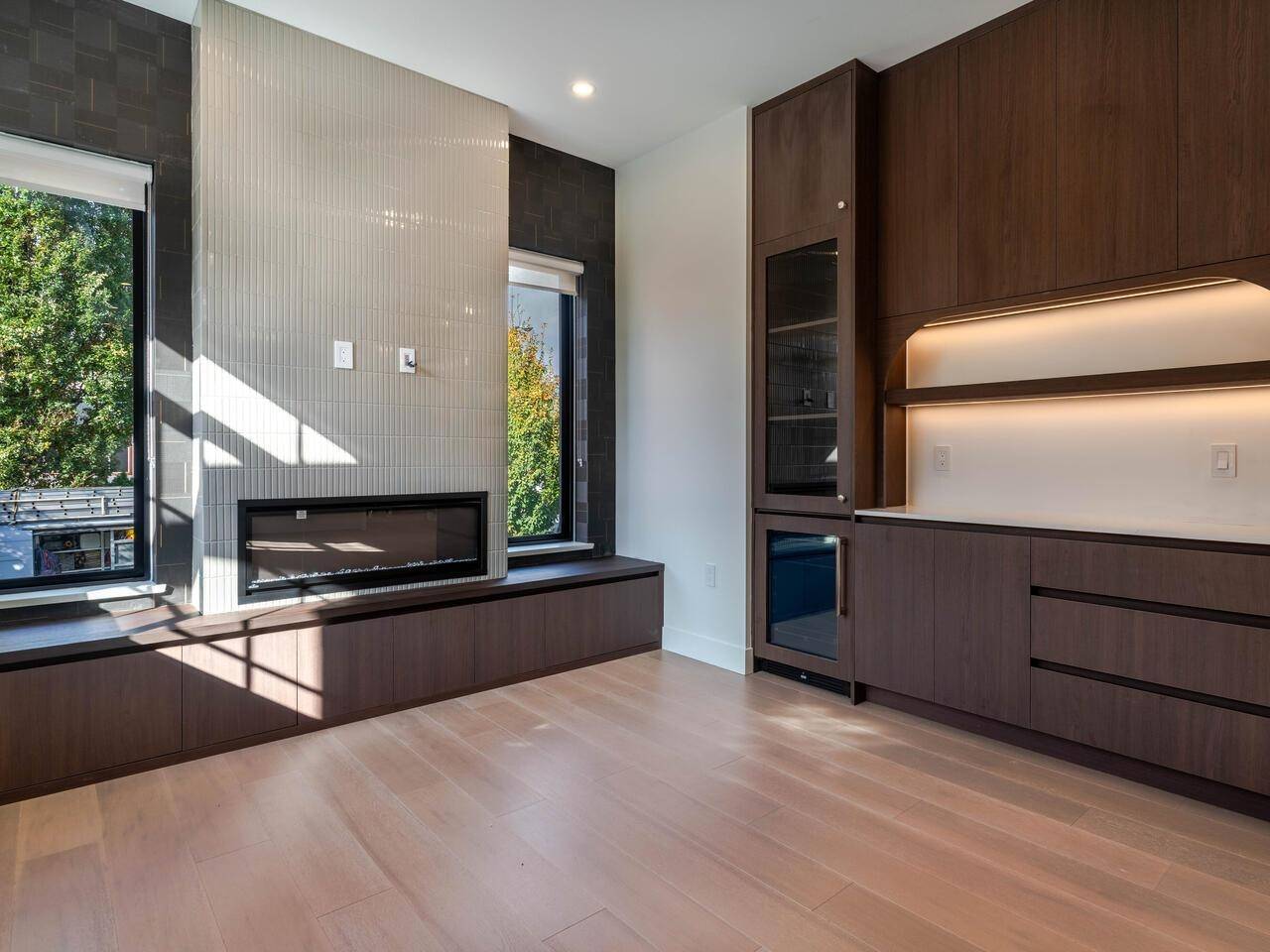 Vancouver, BC V5S 2C7,2905 Rosemont DR