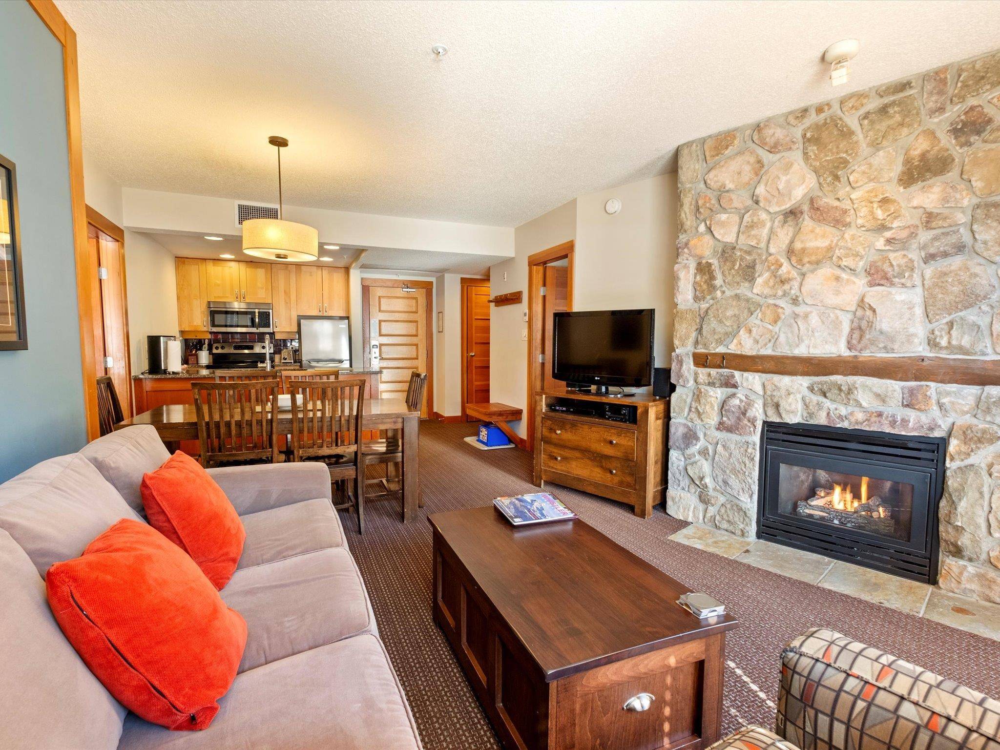 Whistler, BC V8E 0N7,2036 London LN #537-D