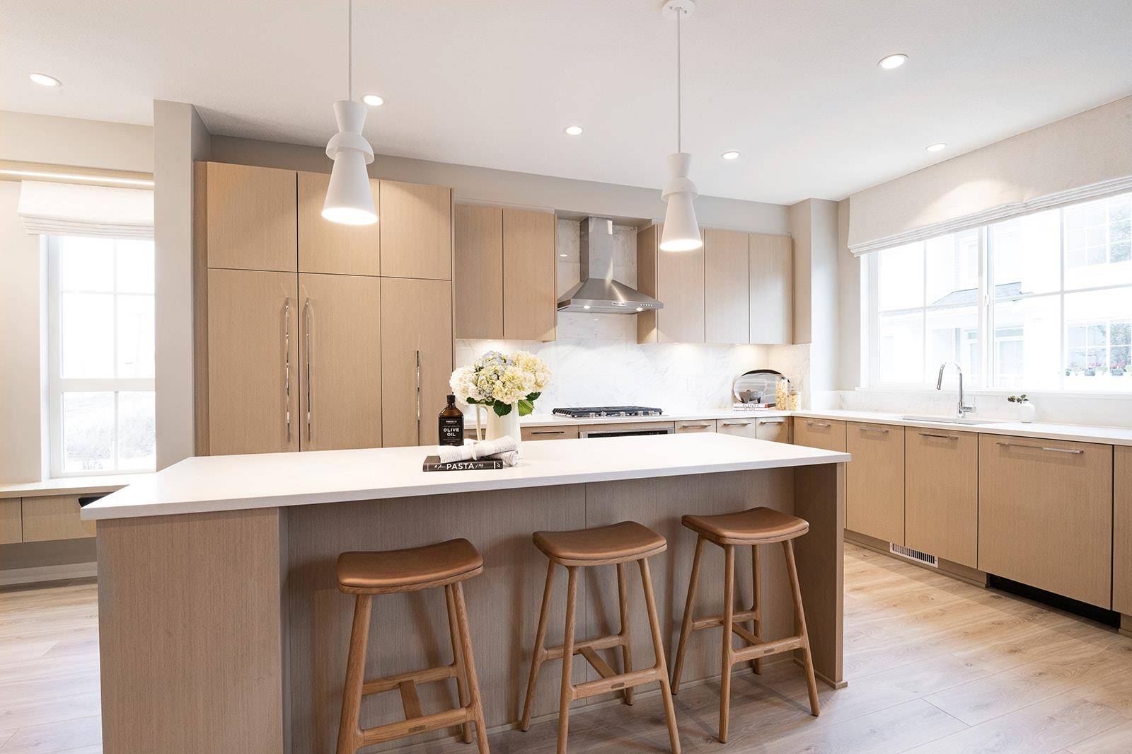 Delta, BC V4K 0E2,5311 Admiral WAY #44