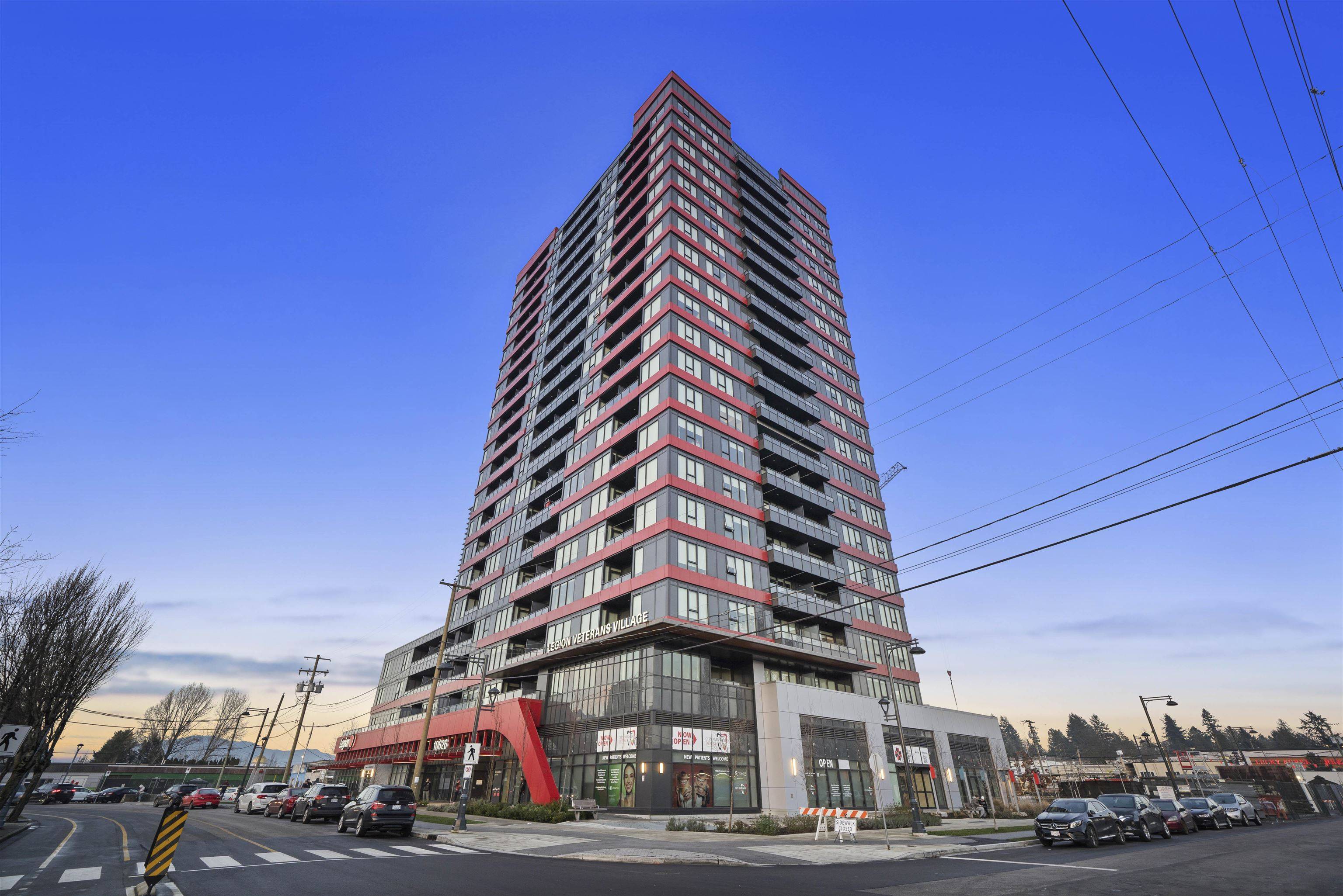 Surrey, BC V3T 0S3,10626 City Pkwy #1414
