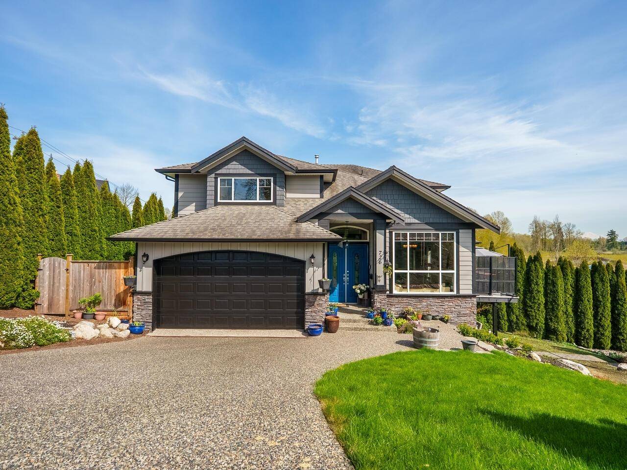 Port Coquitlam, BC V3B 2T8,726 Victoria DR