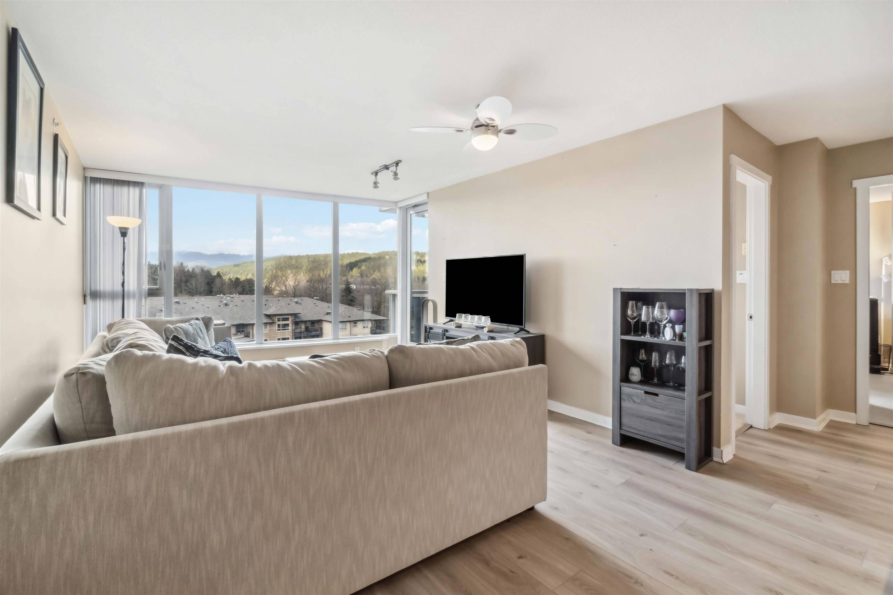 Port Moody, BC V3H 0A1,651 Nootka WAY #805