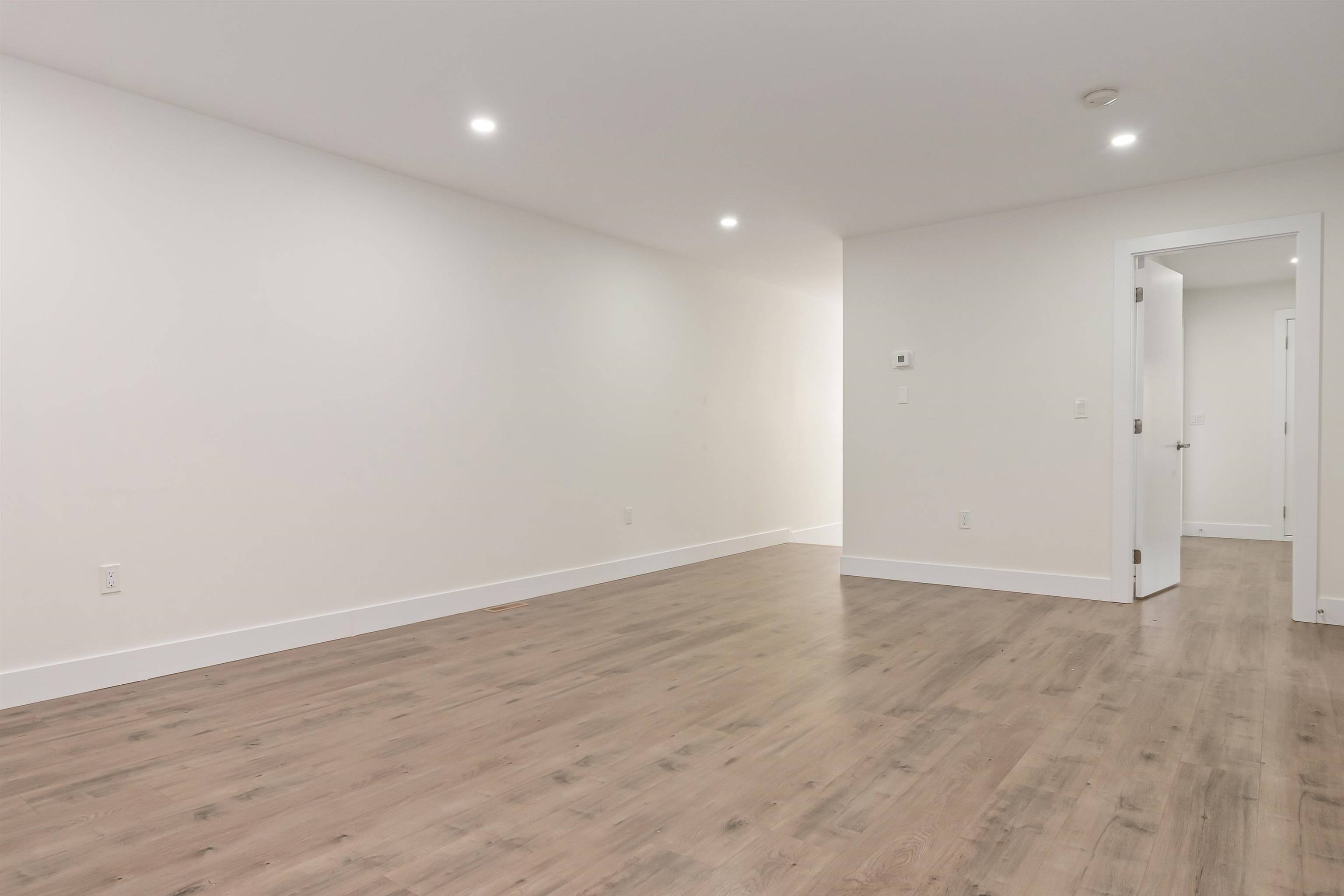 Hope, BC V0X 1L1,21088 Lakeview CRES #1