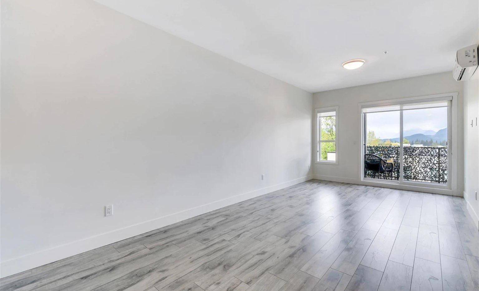 Maple Ridge, BC V2X 5W7,12310 222 ST #409