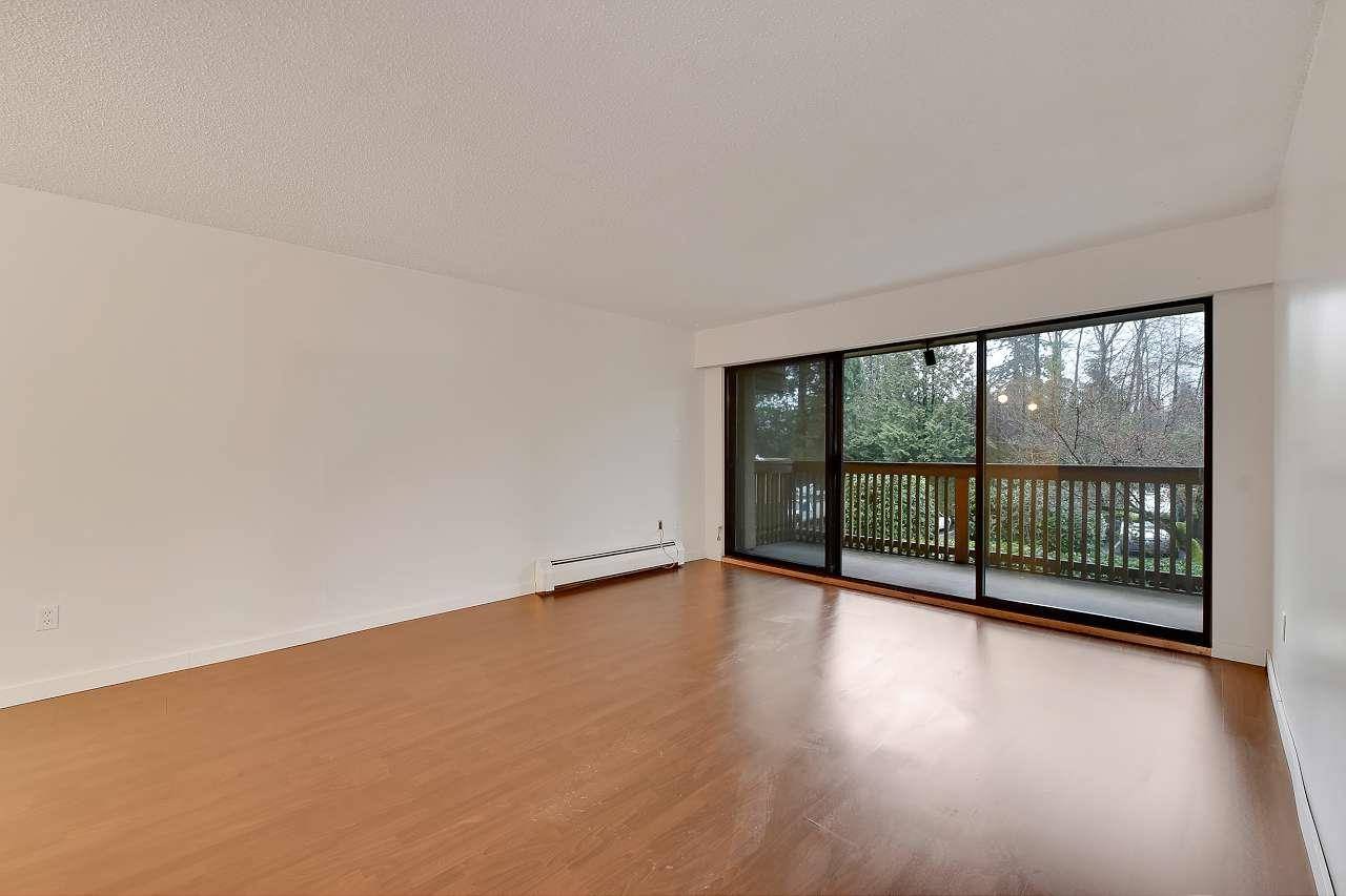 Surrey, BC V3R 1J6,14945 100th AVE #212