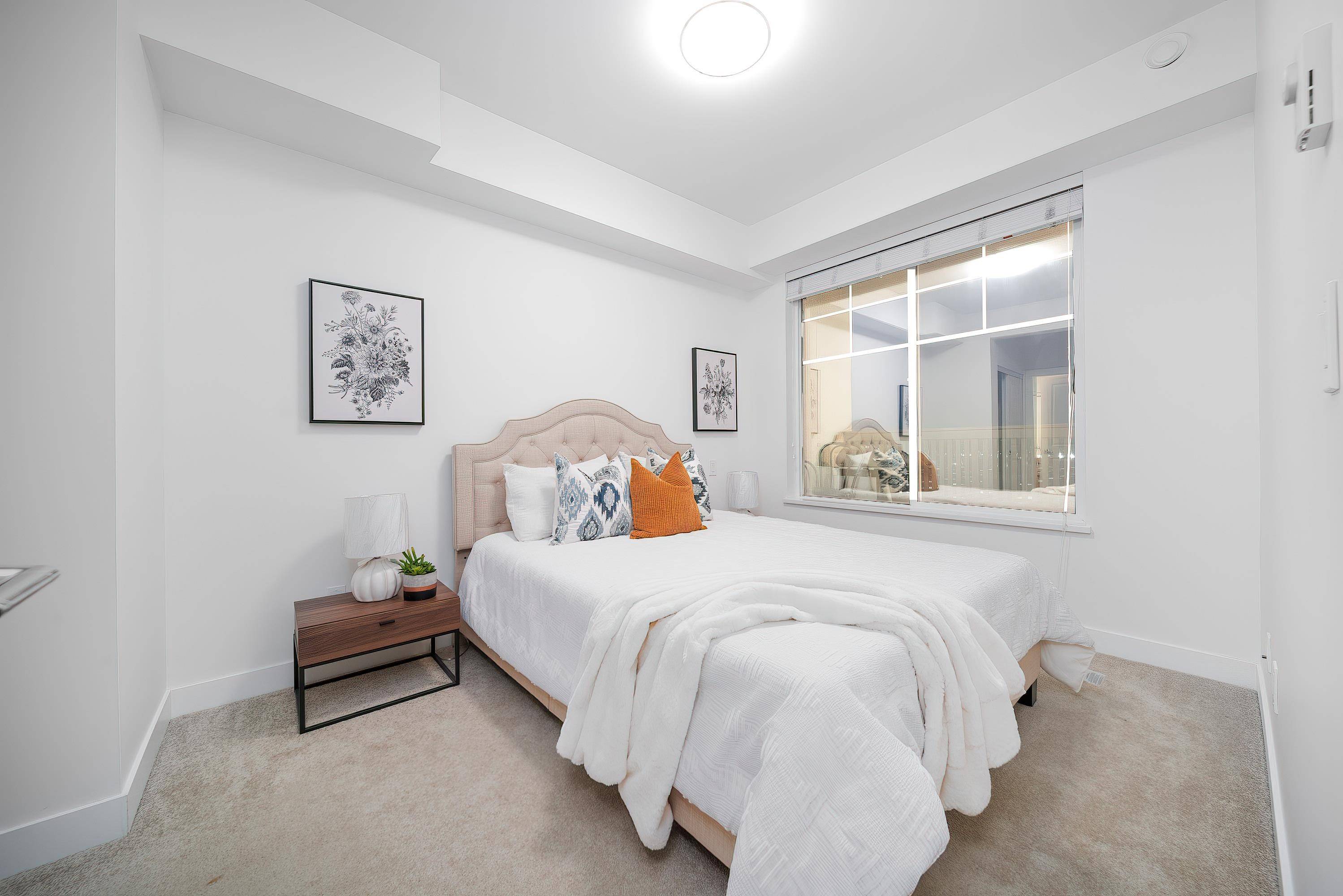 Langley, BC V2Y 3K5,20487 65 AVE #B411