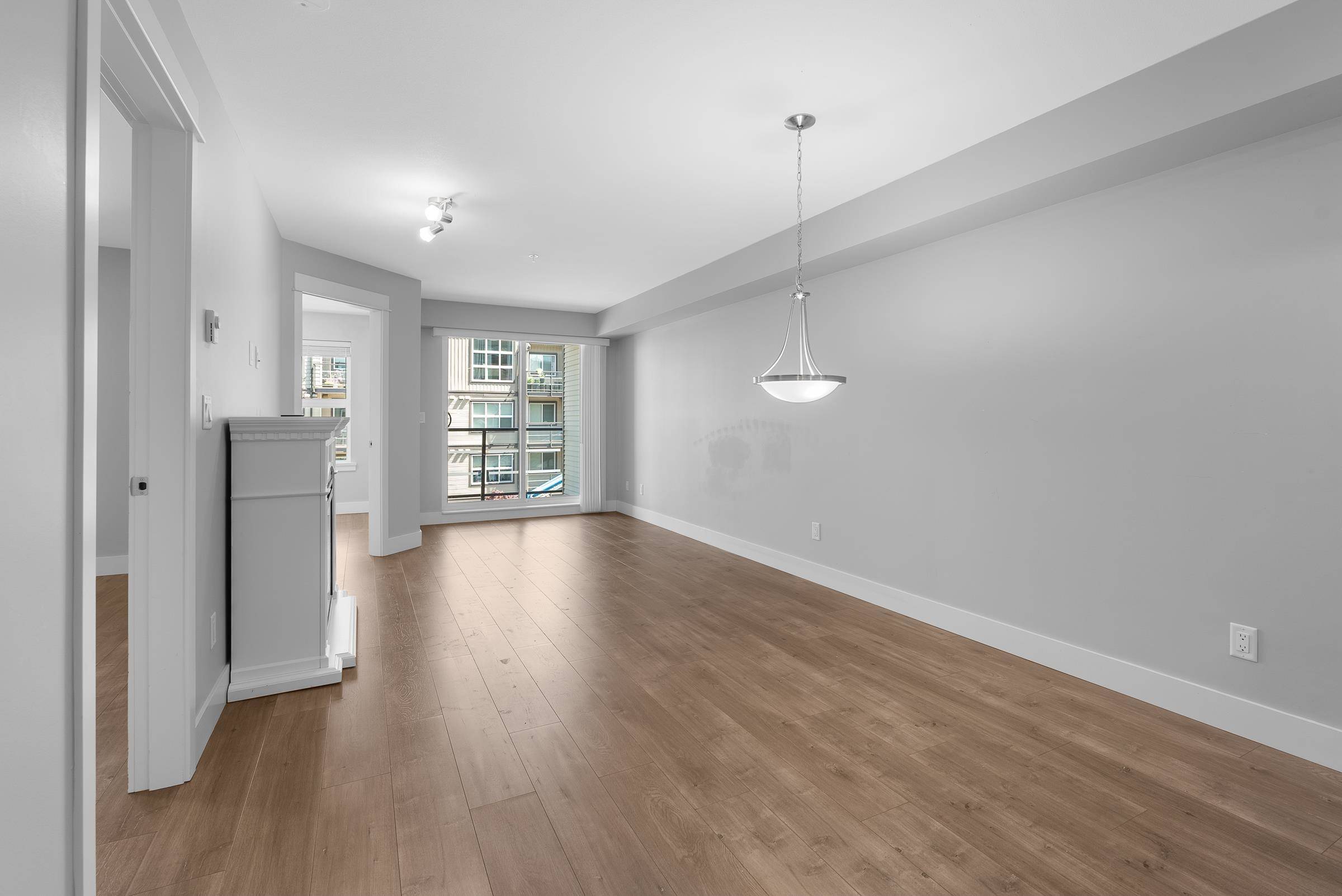 Abbotsford, BC V2T 0A8,30515 Cardinal AVE #303