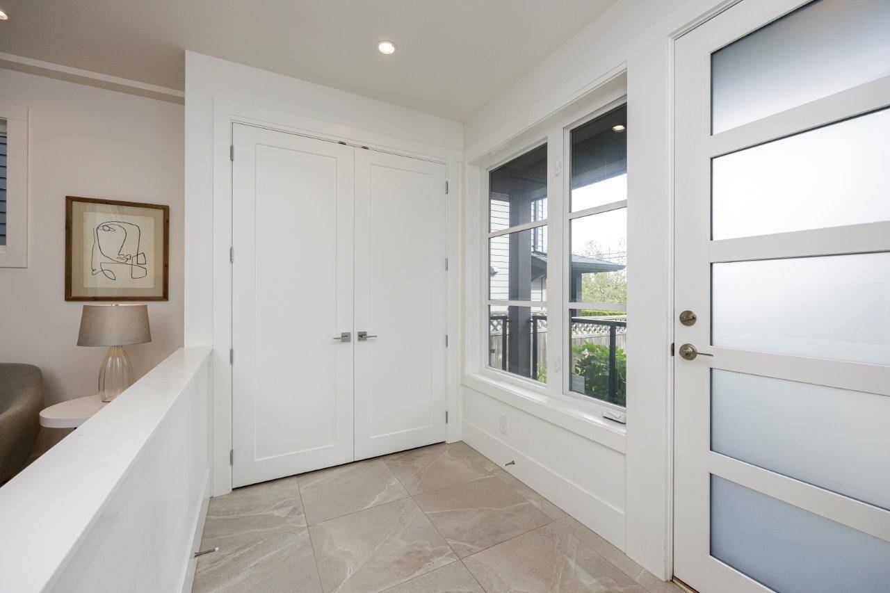 North Vancouver, BC V7K 1K1,1192 Croft RD