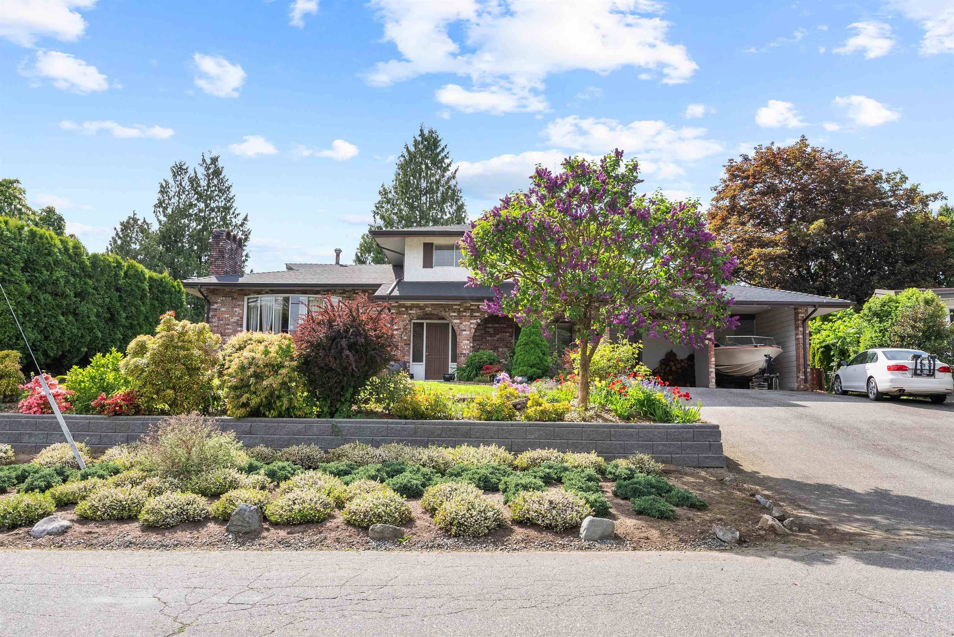 Abbotsford, BC V2T 1Z2,31571 Clearview CRES